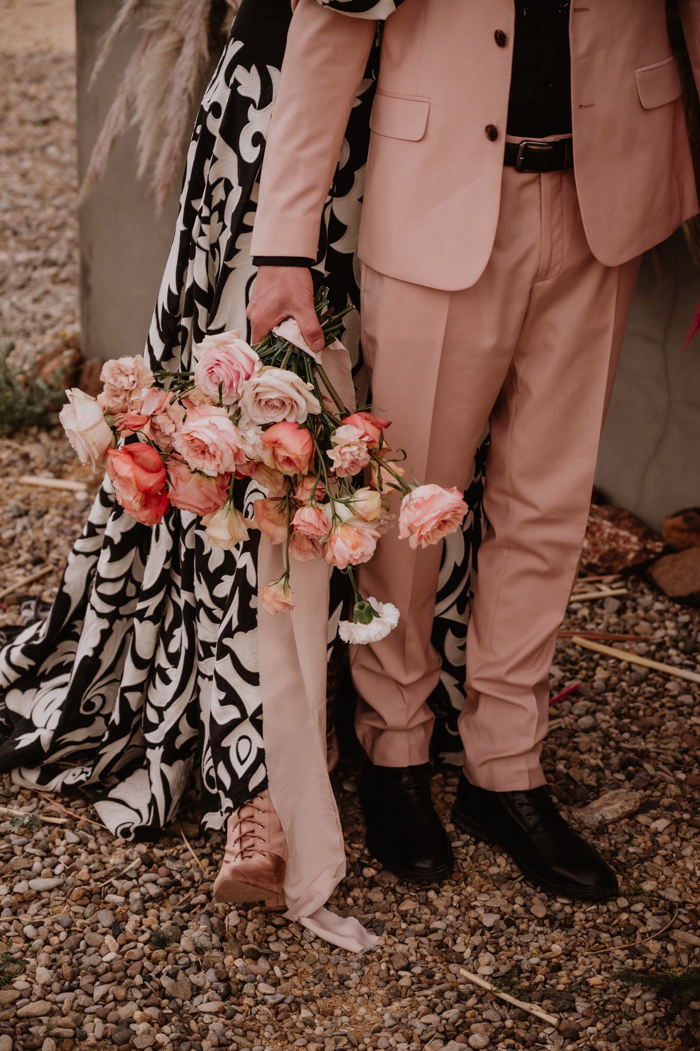 Kaylie-Sirek-Photography-Mae-and-Co-Creative-Good-Seed-Floral-Rue-De-Seine-Willow-House-Texas-Elopement-25.jpg