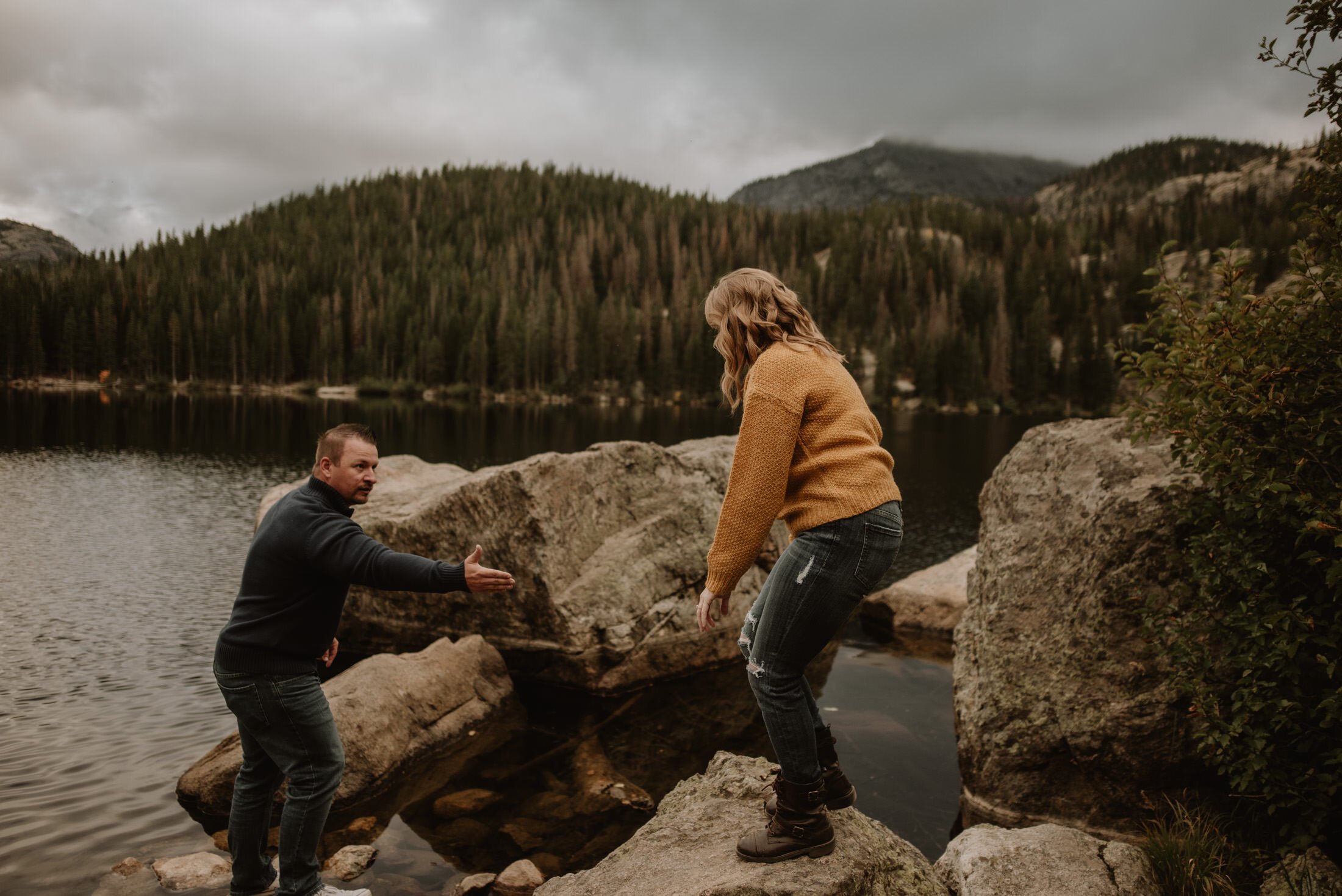 Rocky-Mountain-National-Park-Colorado-Bear-Lake-Engagement-Session-Kaylie-Sirek-Photography-032.jpg