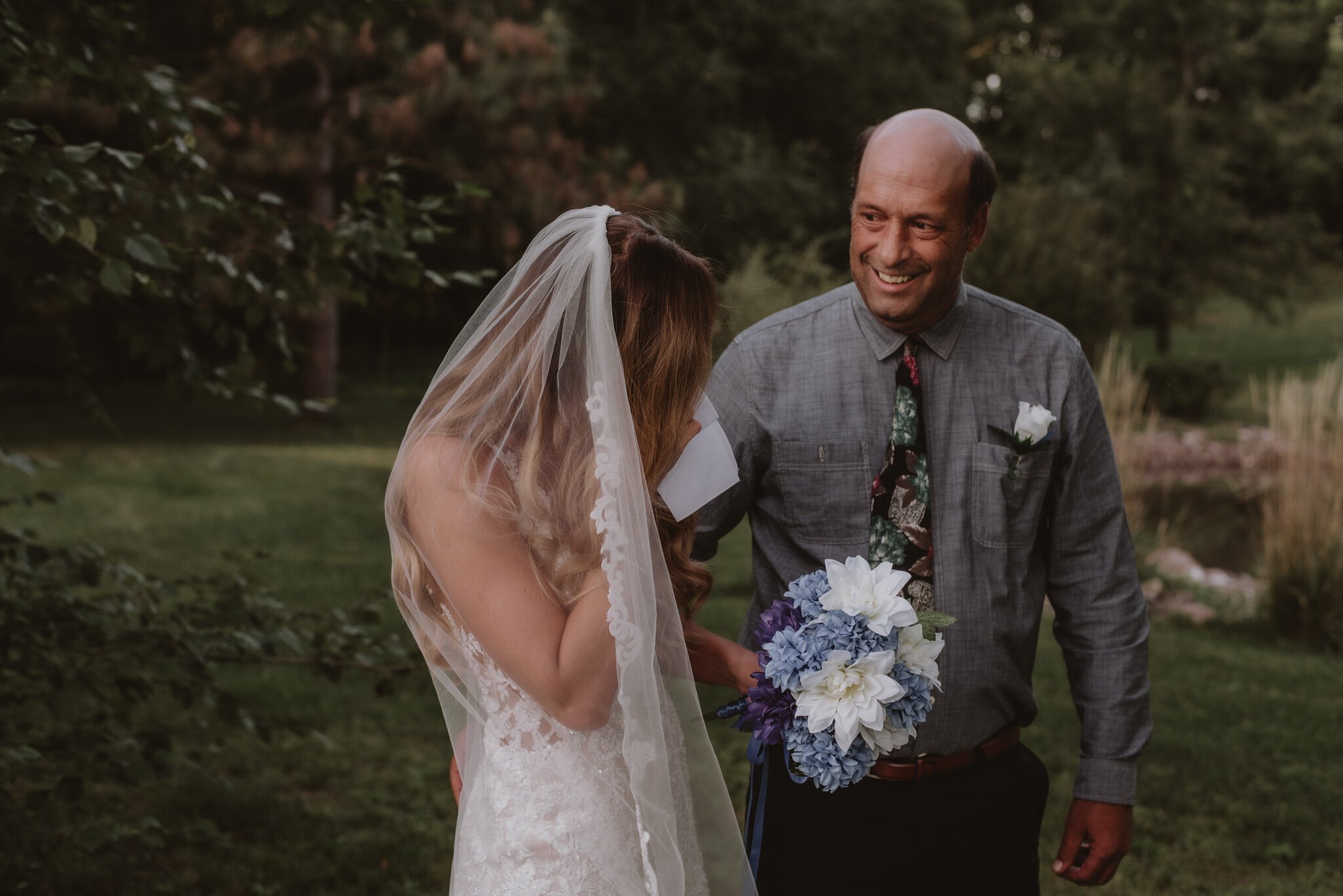 Kaylie-Sirek-Photography-Elopement-Father-Daughter-First-Look-003.jpg