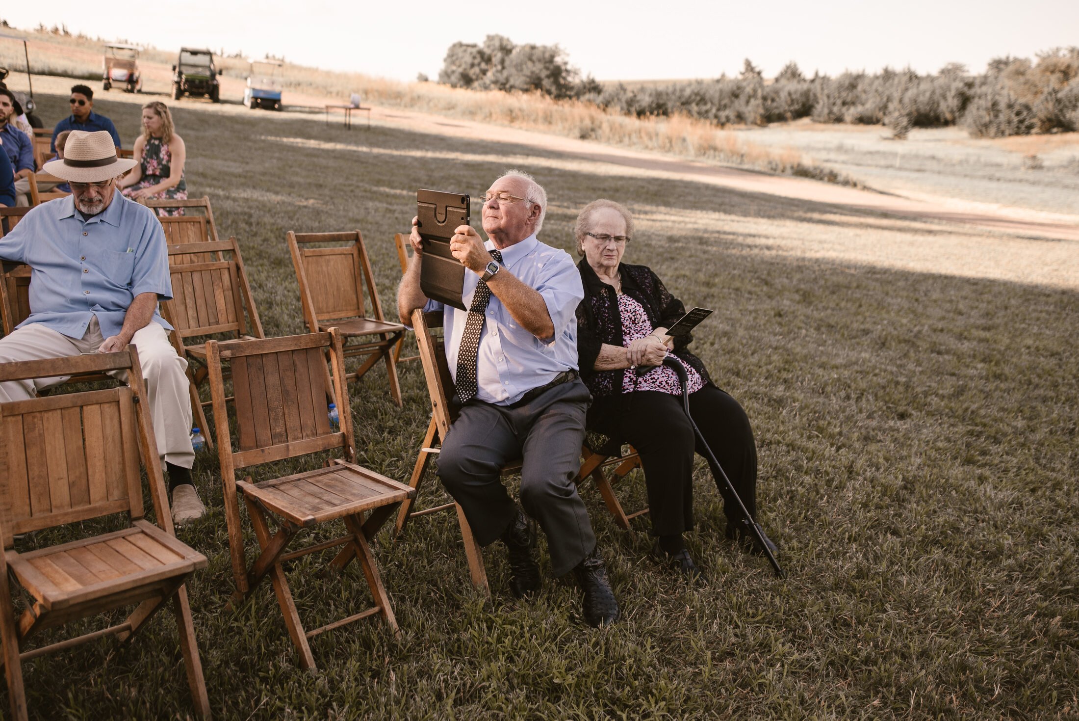 Kaylie-Sirek-Photography-Backyard-Wedding-061.jpg