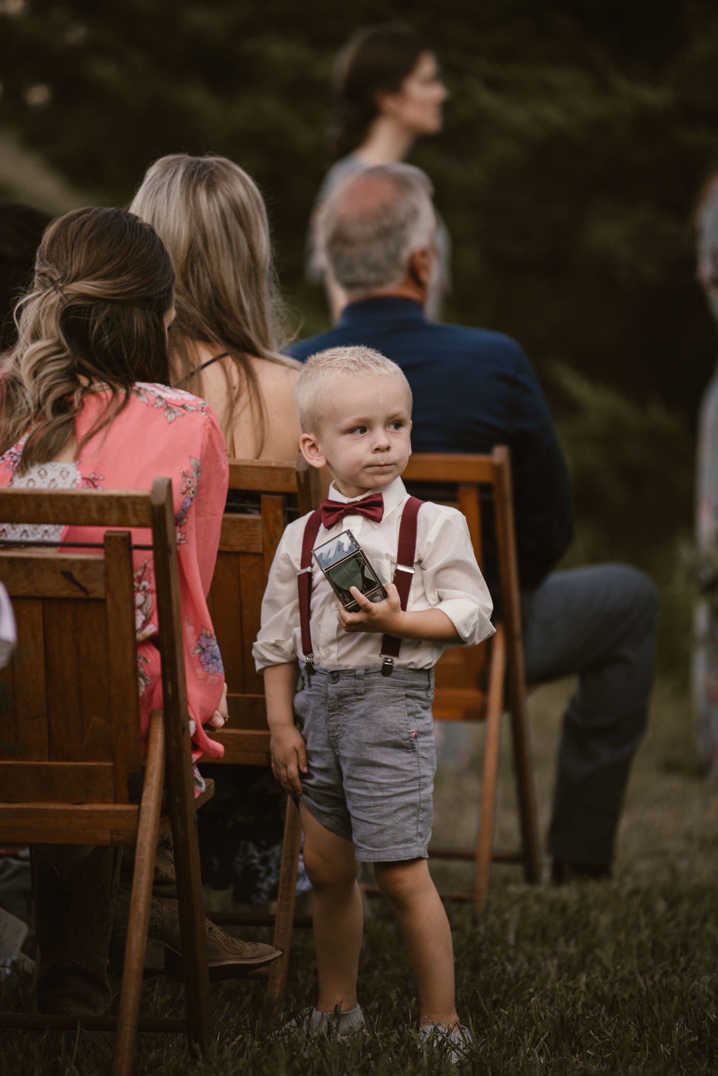 Kaylie-Sirek-Photography-Backyard-Wedding-078.jpg