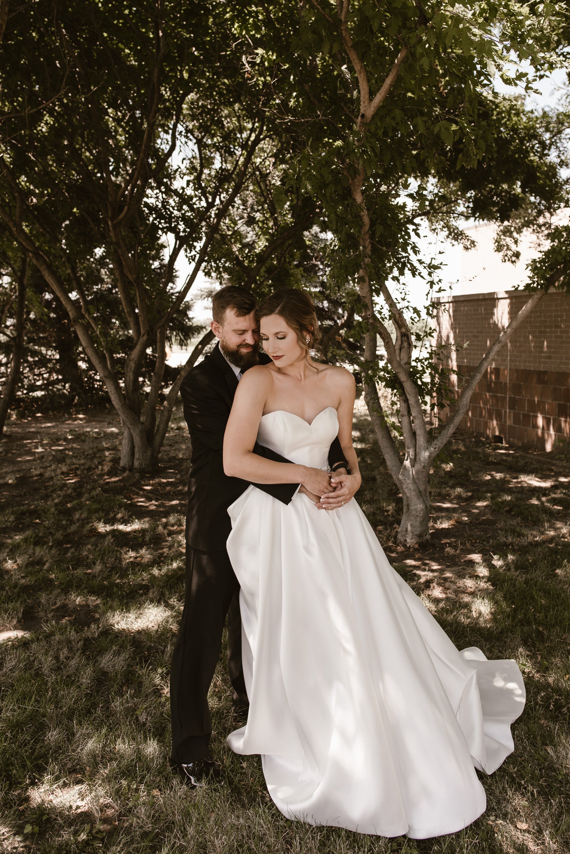 Kaylie-Sirek-Photography-Yankton-SD-Old-Mill-Wedding-046.jpg
