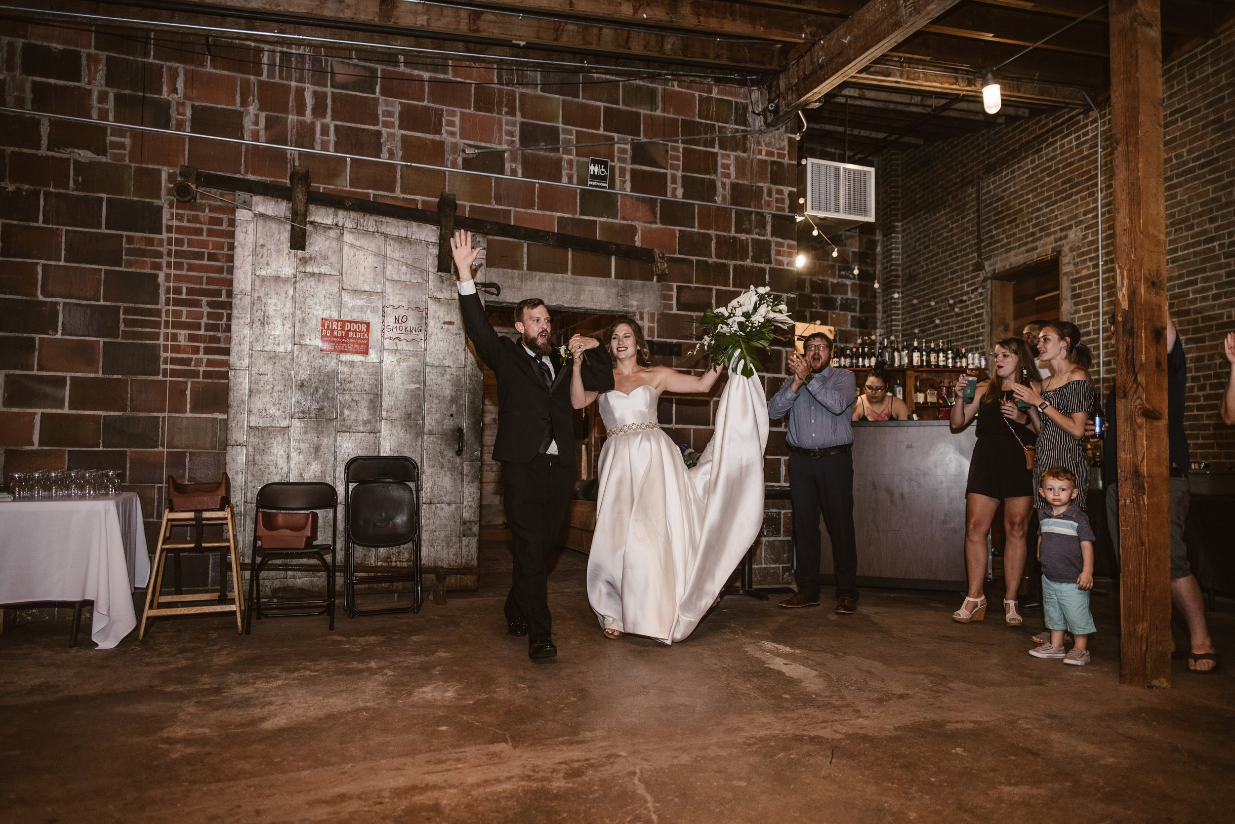 Kaylie-Sirek-Photography-Yankton-SD-Old-Mill-Wedding-099.jpg