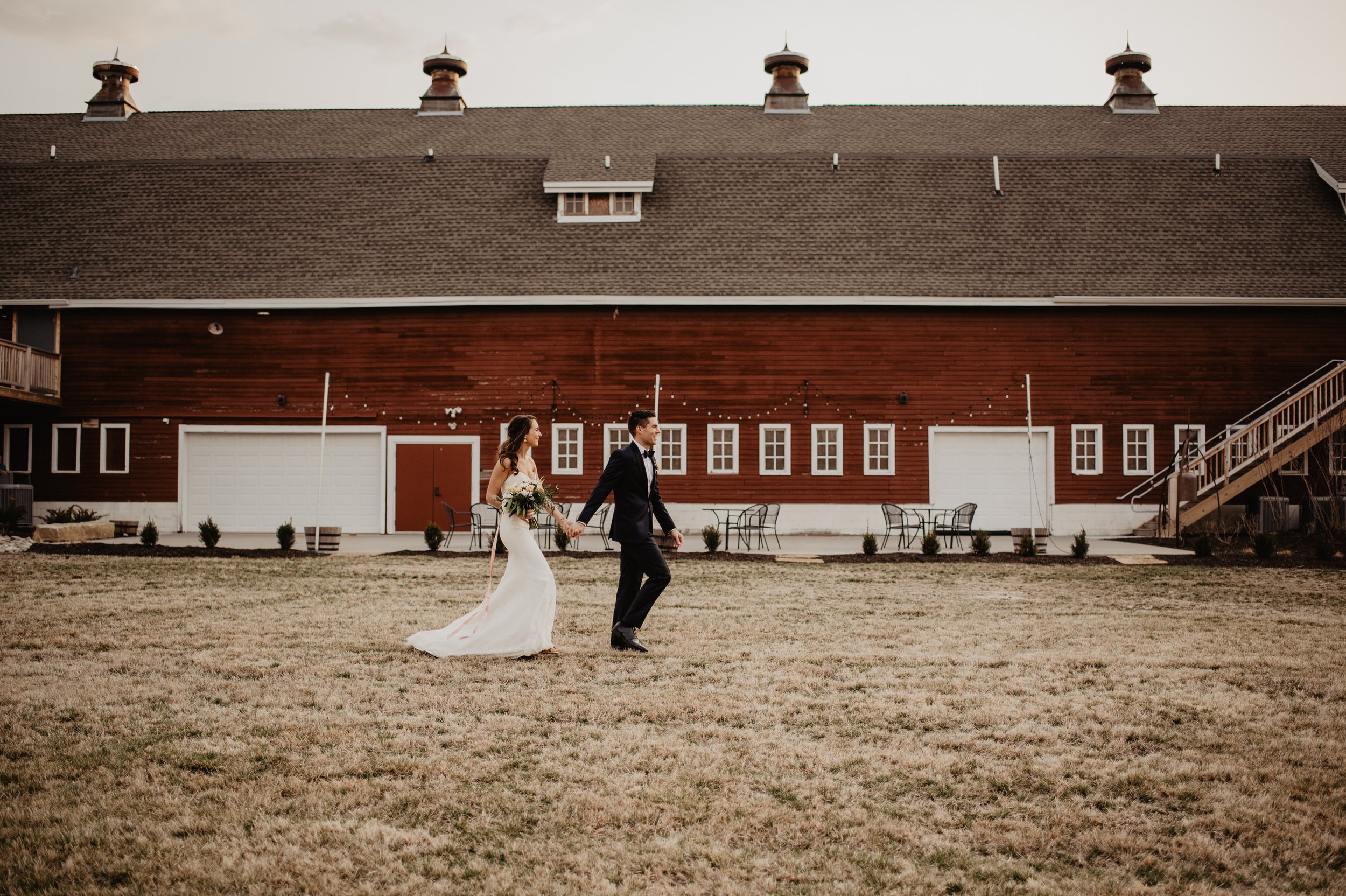 The Barn at the Ackerhurst Dairy Farm Omaha Nebraska Wedding Kaylie Sirek Photography086.jpg