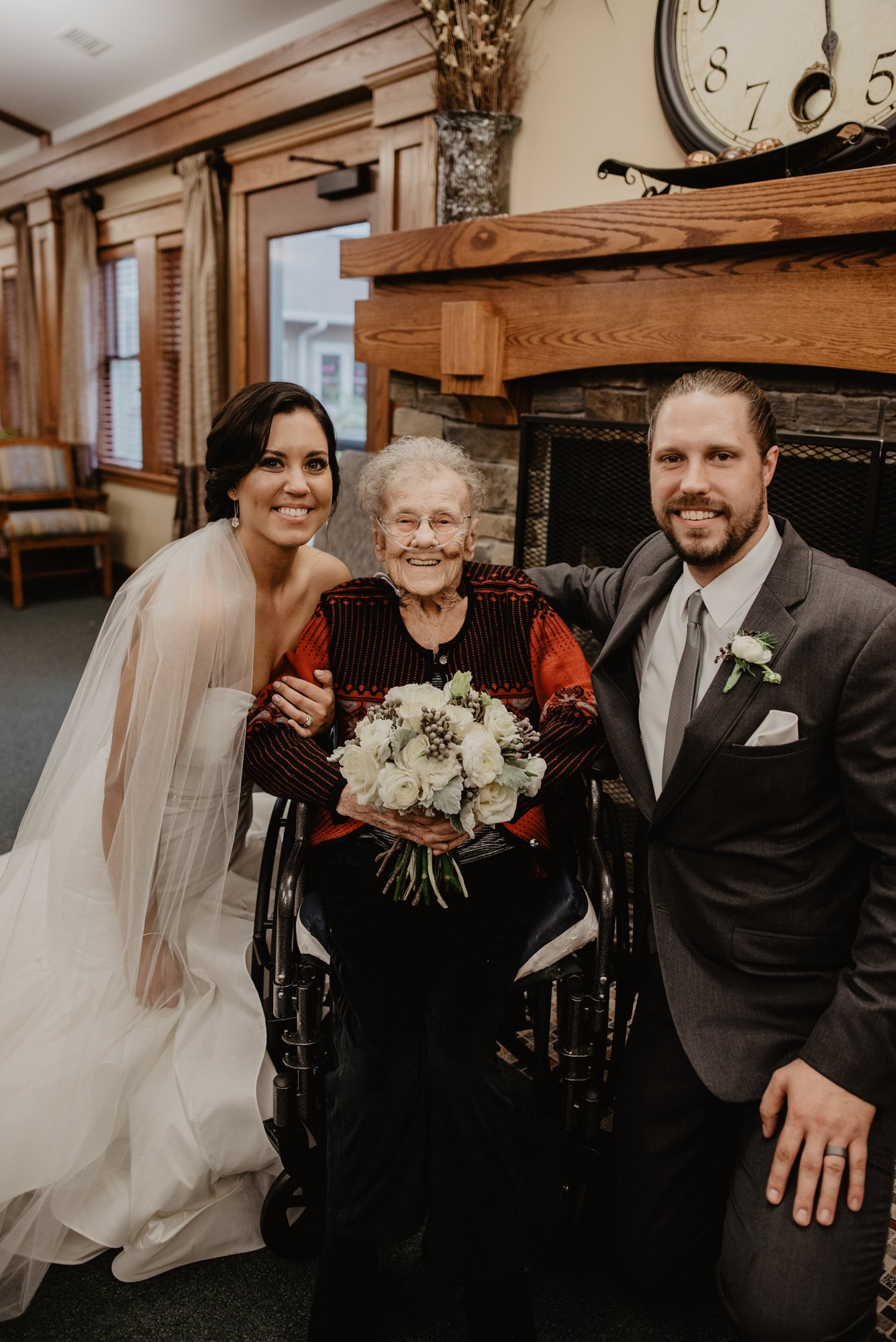 Kaylie_Sirek_Photography_Grand_Island_Kearney_Hastings_Lincoln_Nebraska_Wedding_Engagement_Grandma_Grandparent_Delray_Downtown_DowntownLincoln_LNK_Emotional_Bride_Groom_Photographer_40.jpg