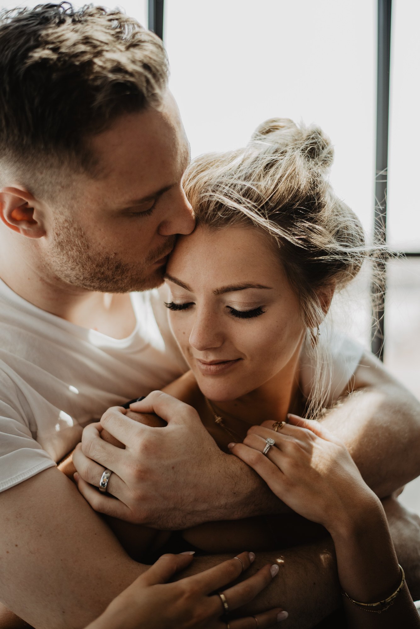 Kaylie Sirek Photography – Nebraska Wedding and Engagement Photographer – Thrive Modern In Home Styled Session – 35.jpg