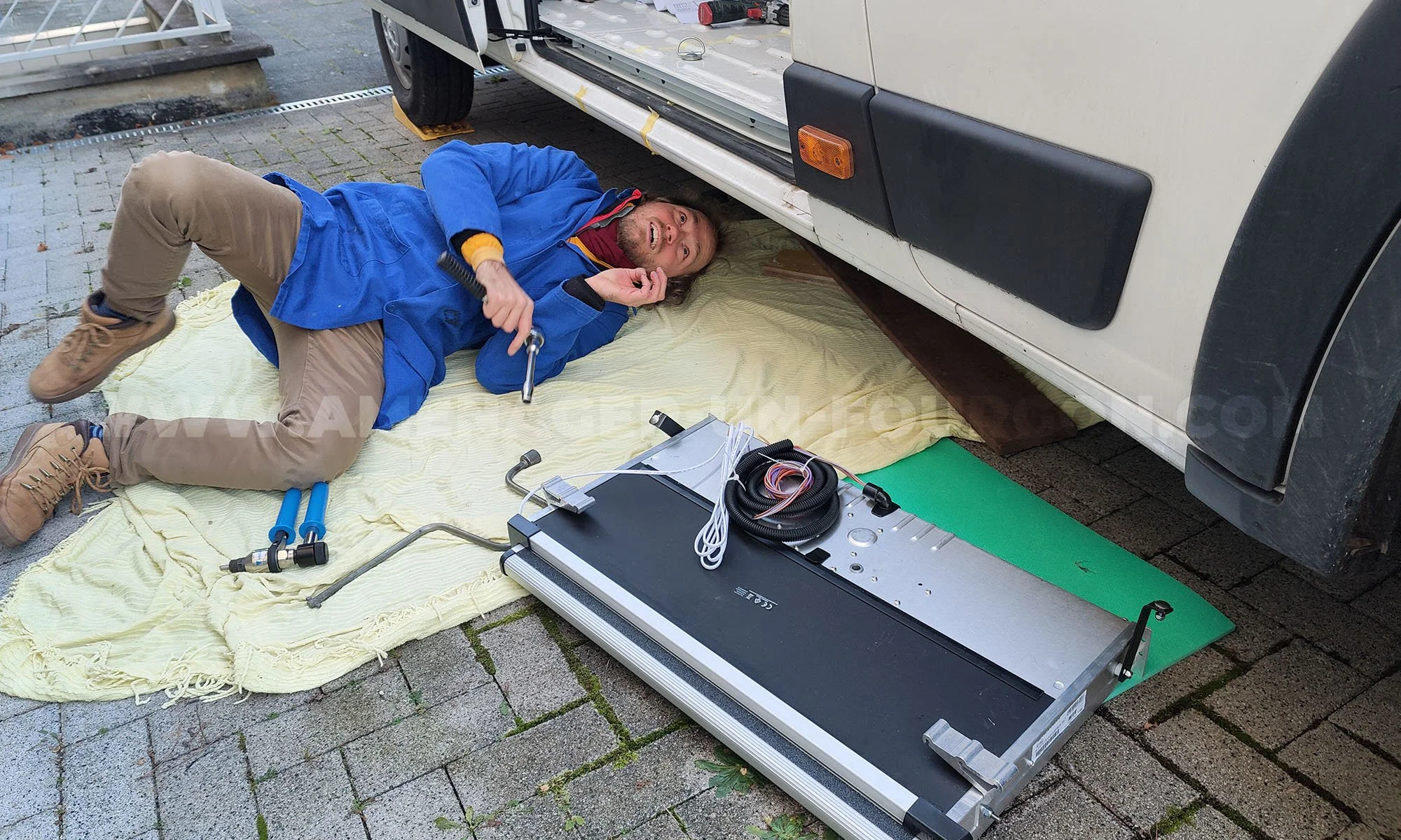 Marchepied Pliable en Aluminium 3 Marches avec Plateforme Large