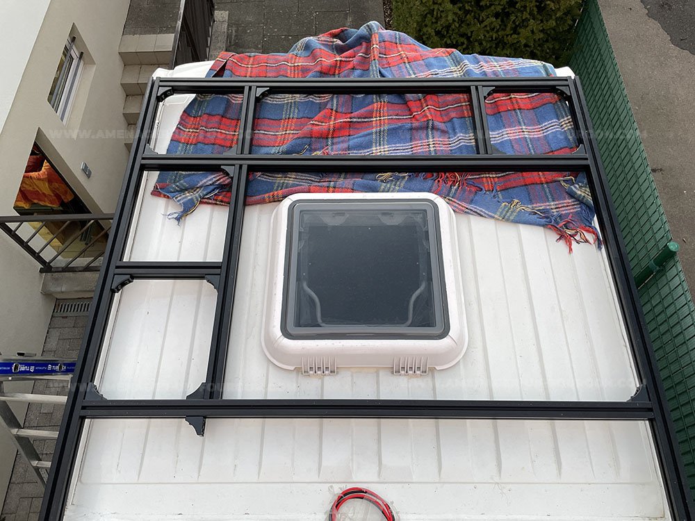 Fabriquer une galerie de toit — Aménager un fourgon
