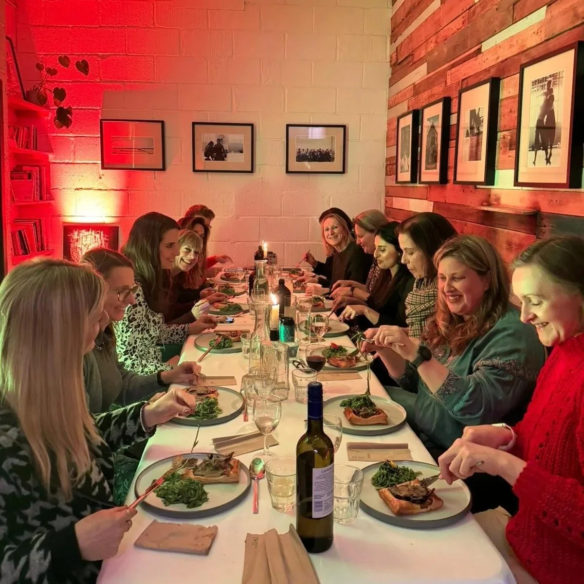 Vegan-meal-out-with-friends.jpg