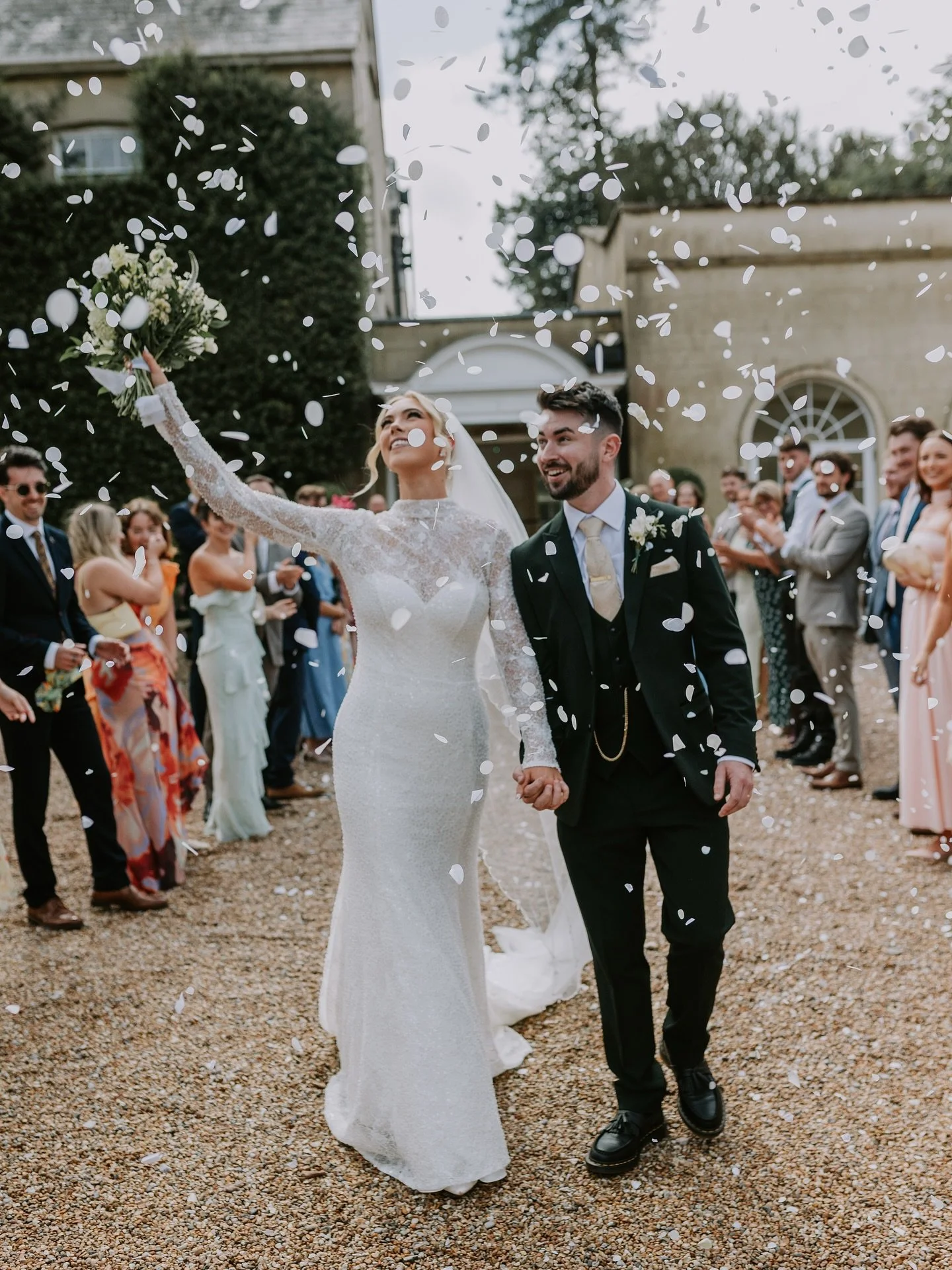 About these two.. 💛
Introducing the new Mr &amp; Mrs Rafferty! 
03/09/2025 🍋 
.
.
.
Suppliers ✨
Photographer: @charleighvictoriaphotography 
Videographer: @ground.films 
Content Creator: @ido.contentbysteph 
Venue: @northbrook.park 
Wedding coordin