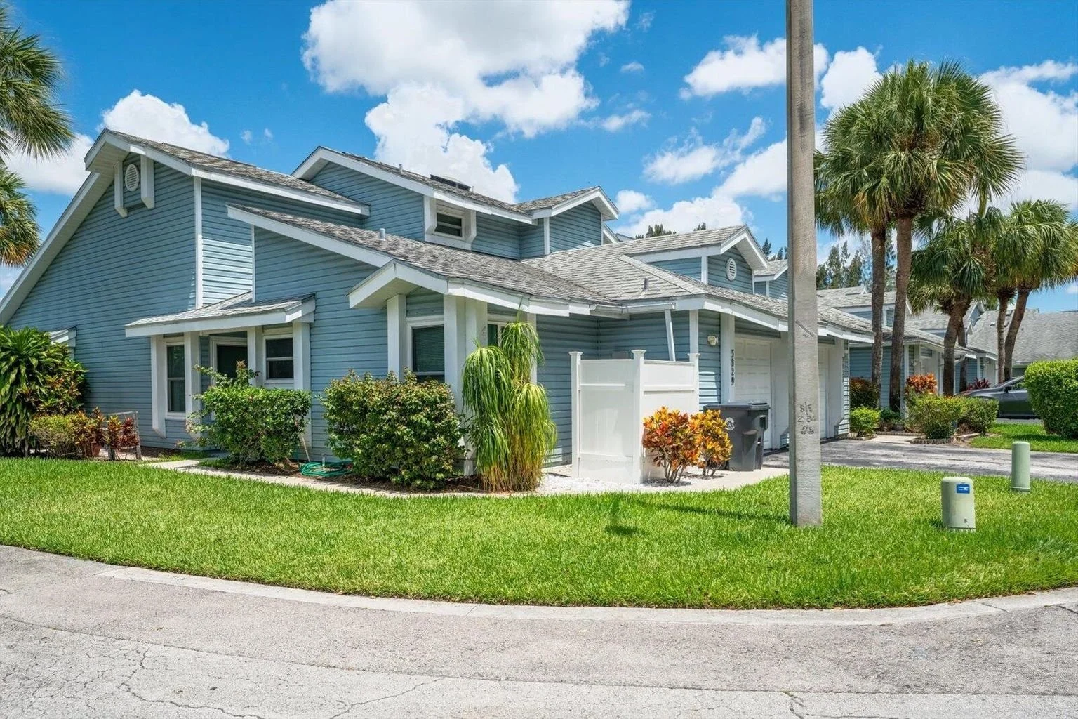 3829 Island club E Lake Worth, FL - Copy.jpg