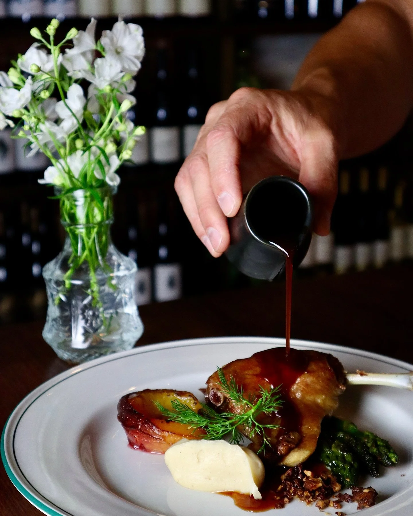 Can we tempt you&hellip;

📸 @stefaniaferreyraphotography 
#ruckershill #melbournerestaurants #northcote #highstreetnorthcote #dinnerinmelbourne