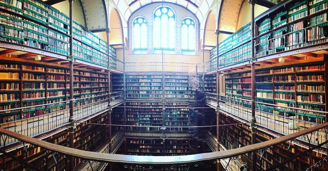 Wherefore art thou dissertation?
.
.
.
.
.
 #bookstagram  #goodreads #booklover #ilovebooks #instabook #booknerdigans #bookstagramfeature #booknerd #bookstagrammer #bookish #booksofinstagram #bookaddict #bookstagramfeature #bookaholic #bookblogger #i