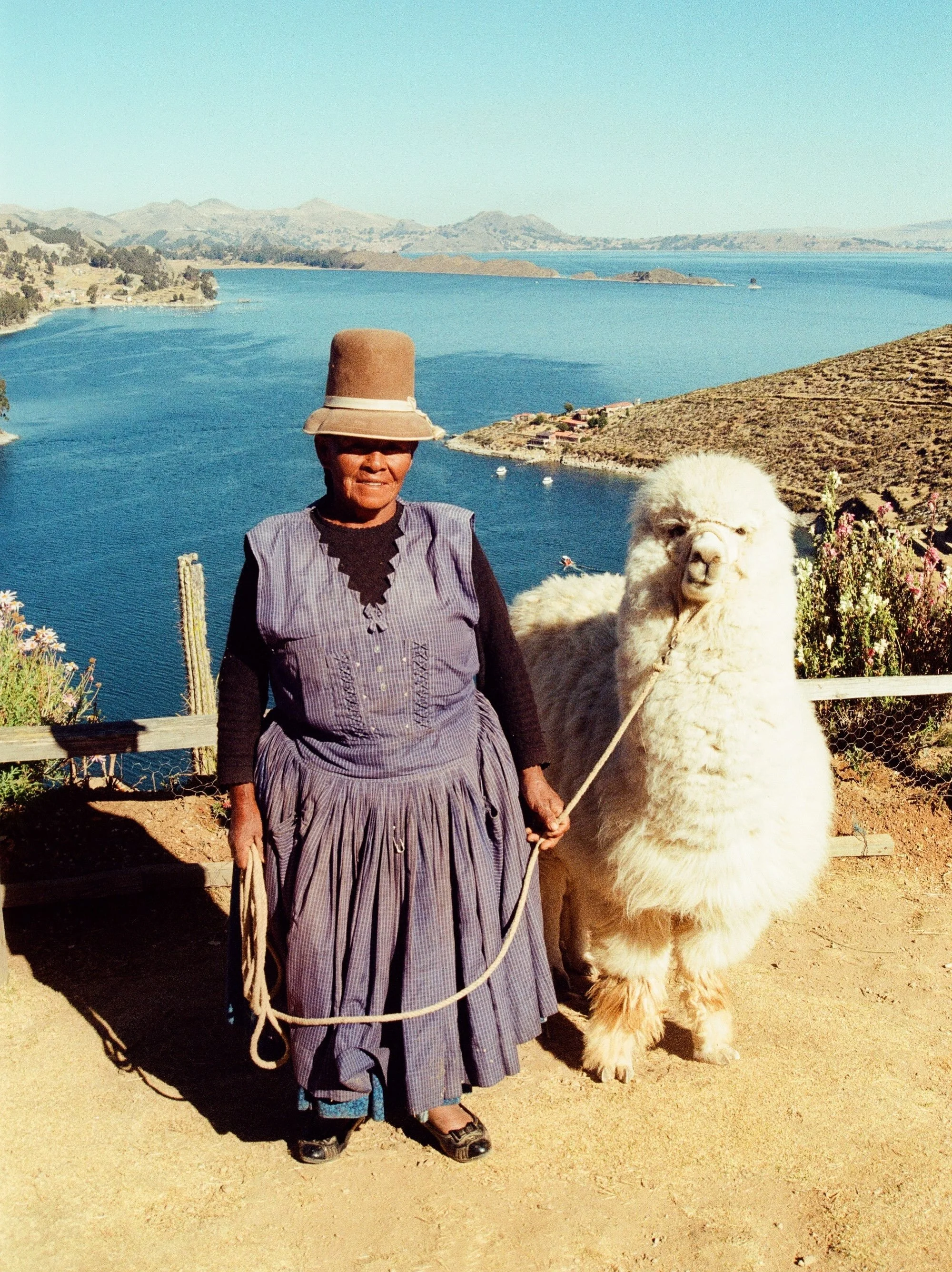 humans (and hats) of Titicaca #35mm