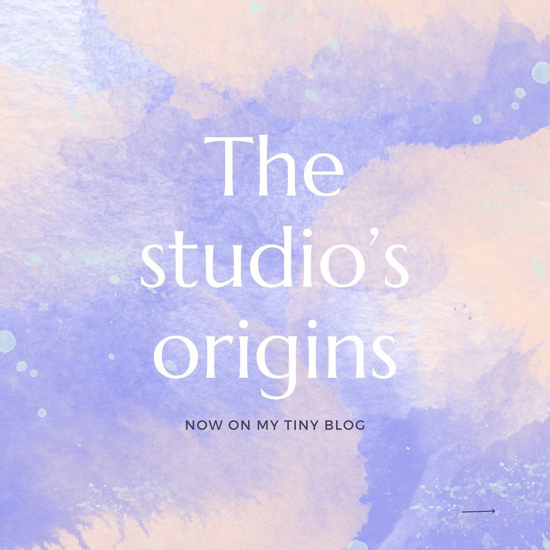 I started a tiny blog! Discover my creative journey and the reasons why I decided to start my own business. Somehow, it involves John Lennon and copyrights 😄 Head to my website to read the story (link in bio). ✨
.
.
.
#creativestudio #artblog #desig
