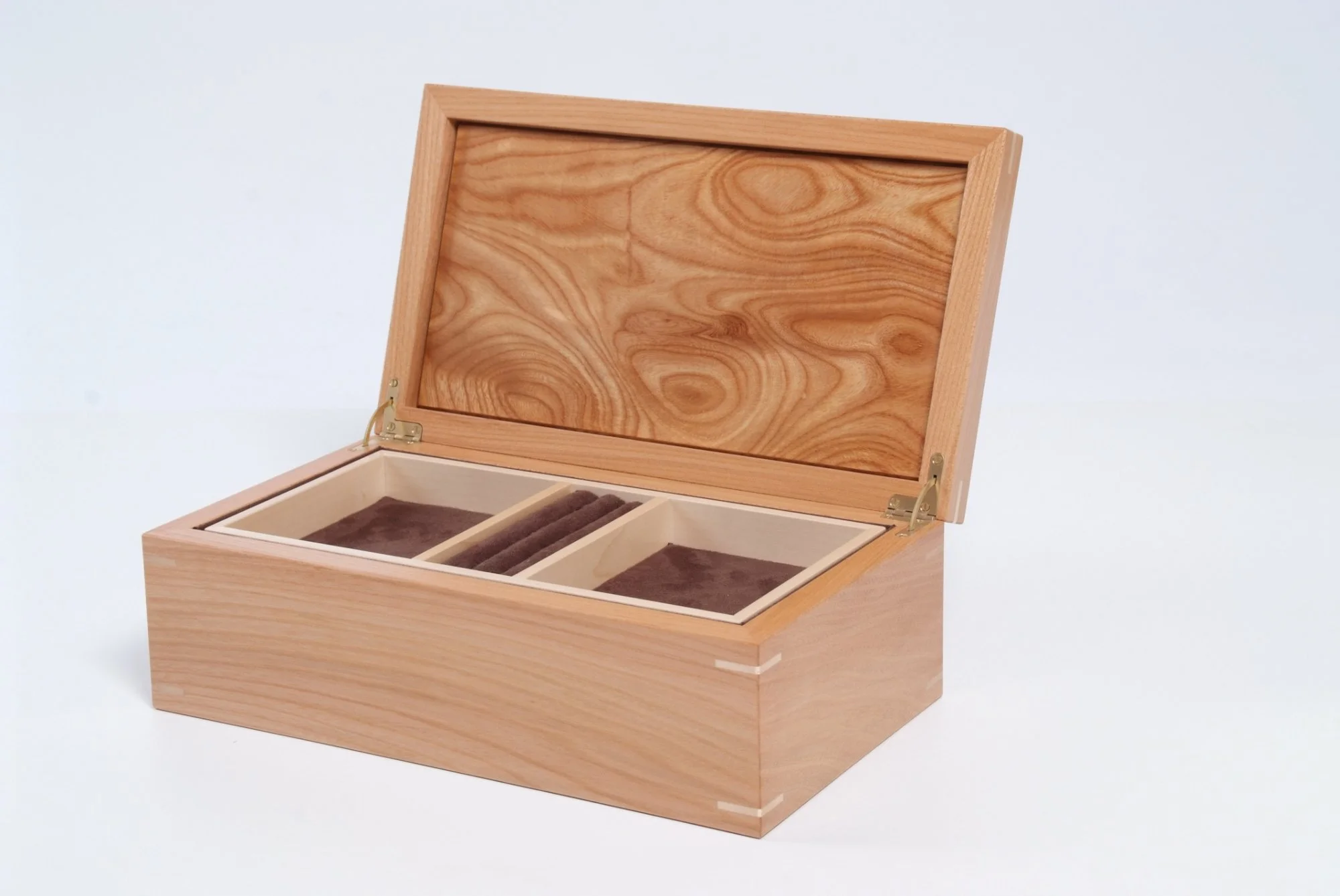 solid elm keepsake box.jpg