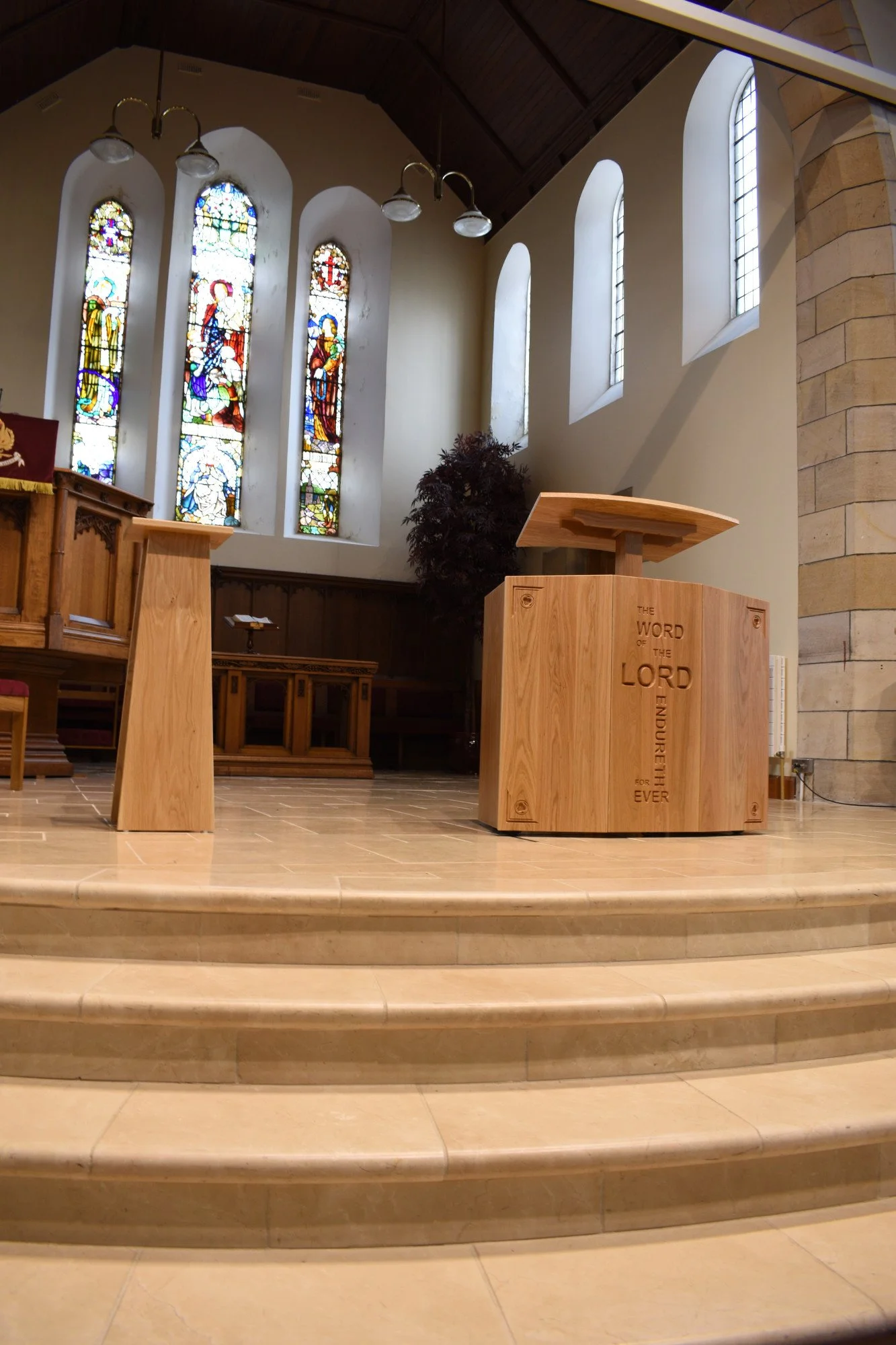 portrush presbyterian church lectern and plant stand.jpg