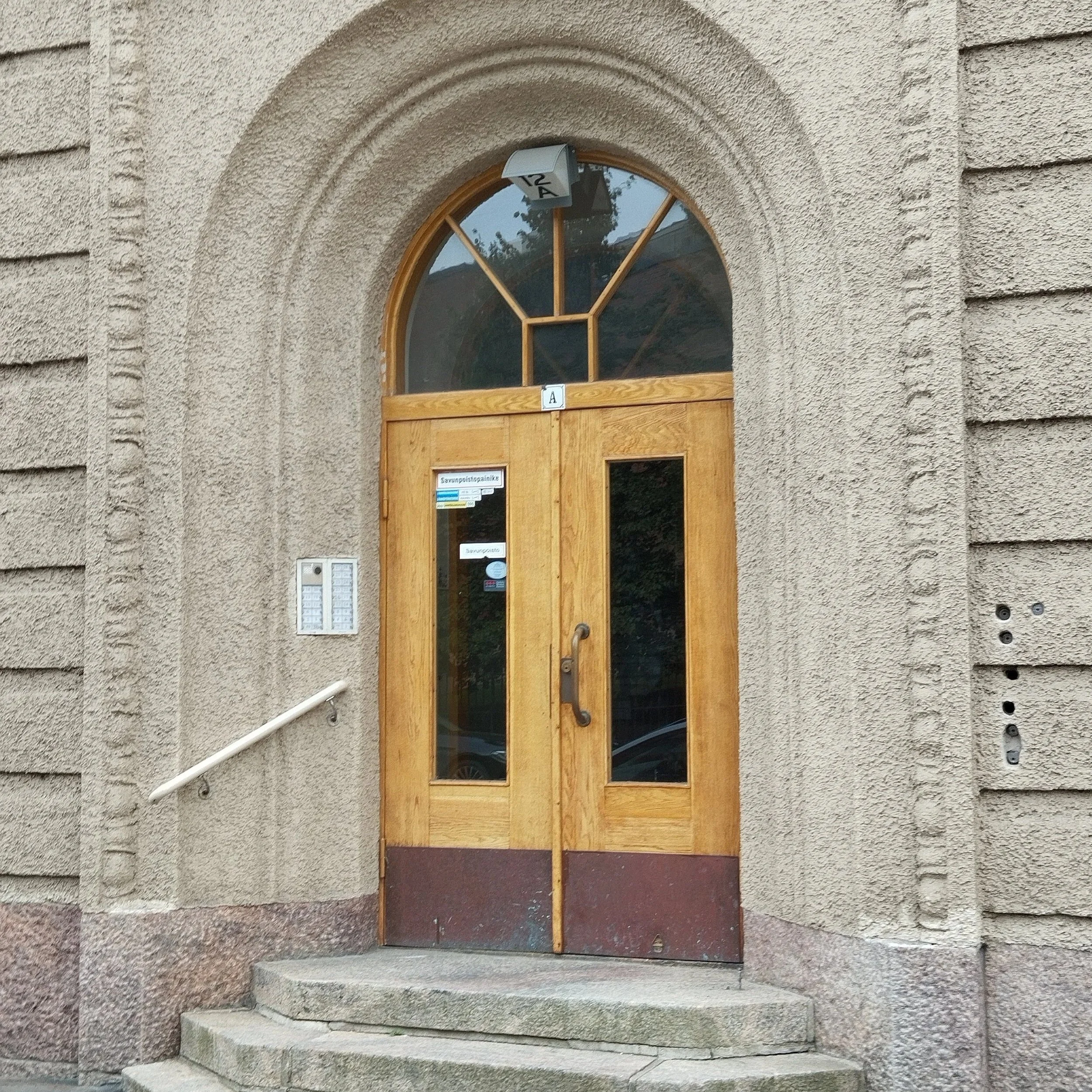 Olemme muuttaneet