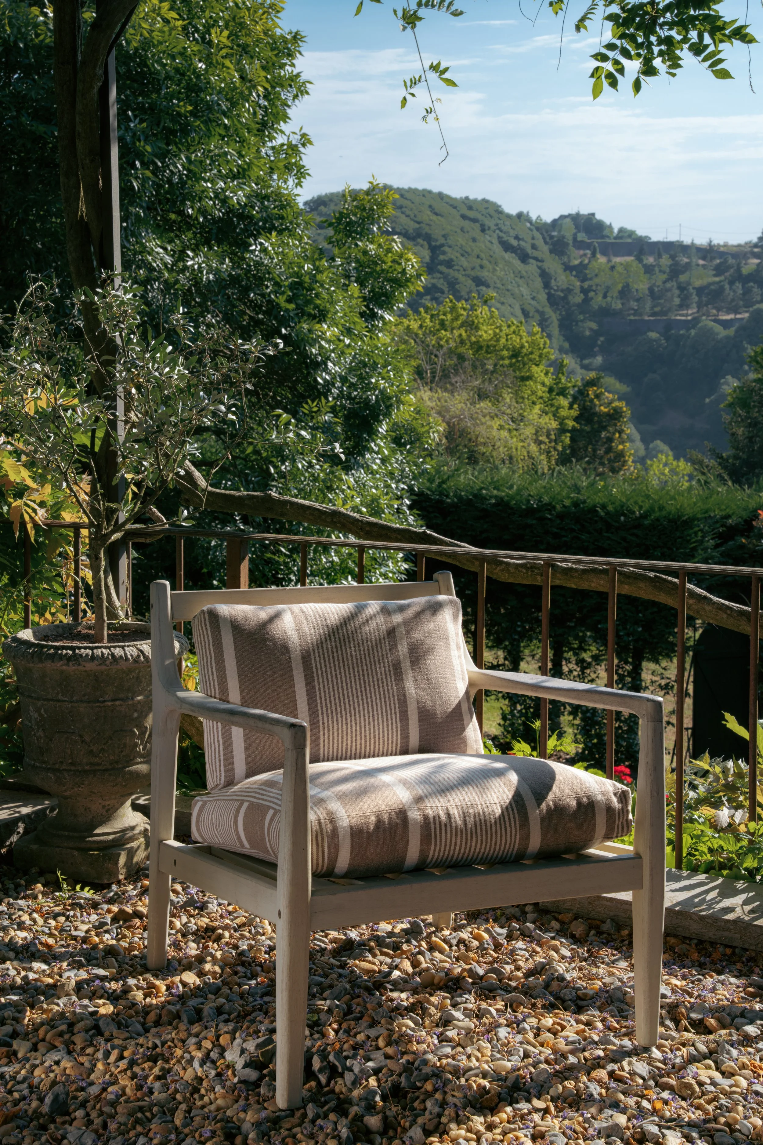 KA_09135-BMORE-Persan-Outdoor-Kanat-Akar-Website.jpg