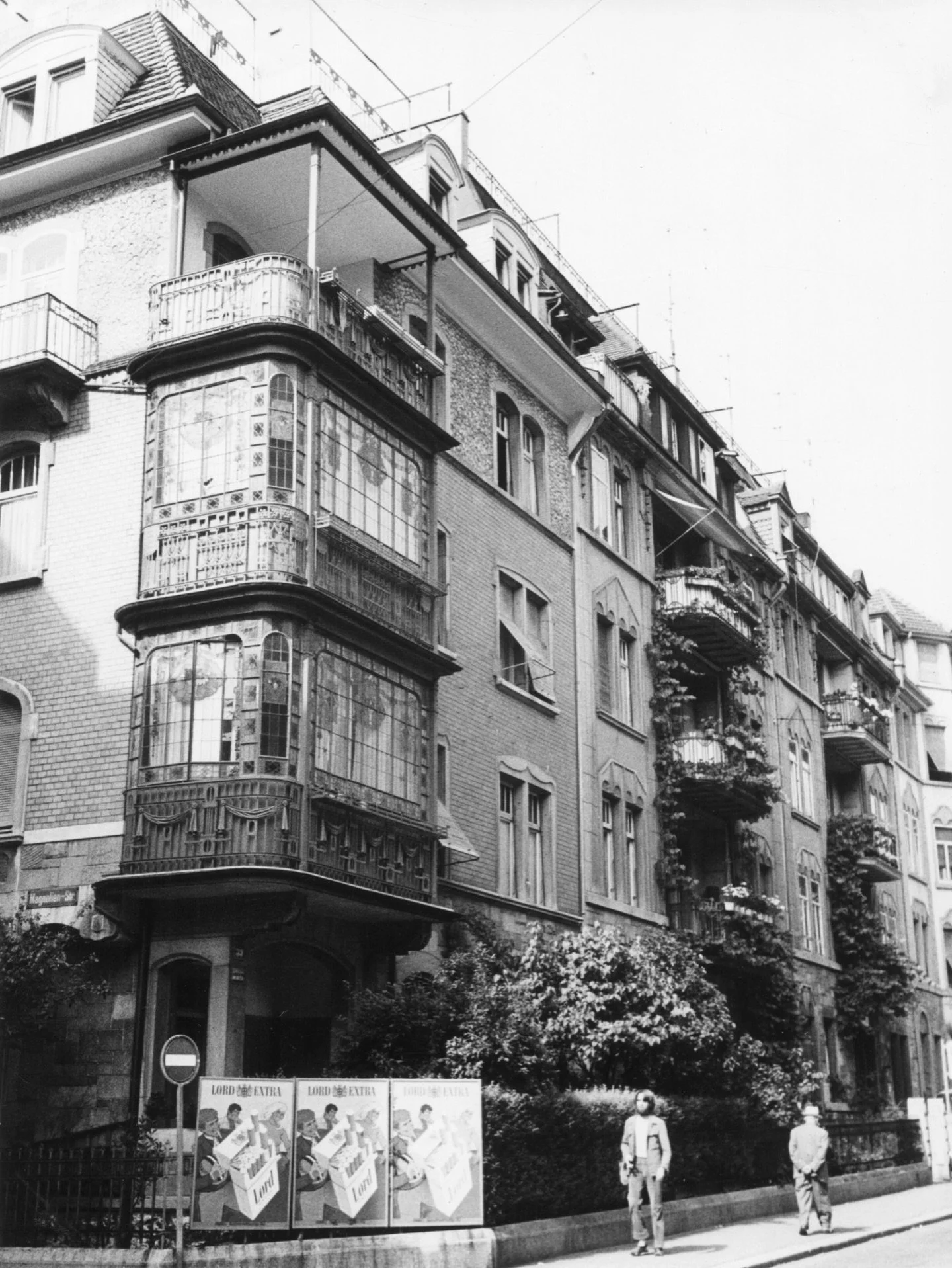 _Seefeld, Zurich. 1970. Same streets, different stories.⁠
Advertising was already part of this corner, long before it became home to eera communications. ⁠
⁠
We&rsquo;re currently working on new projects and concepts and look forward to sharing them 