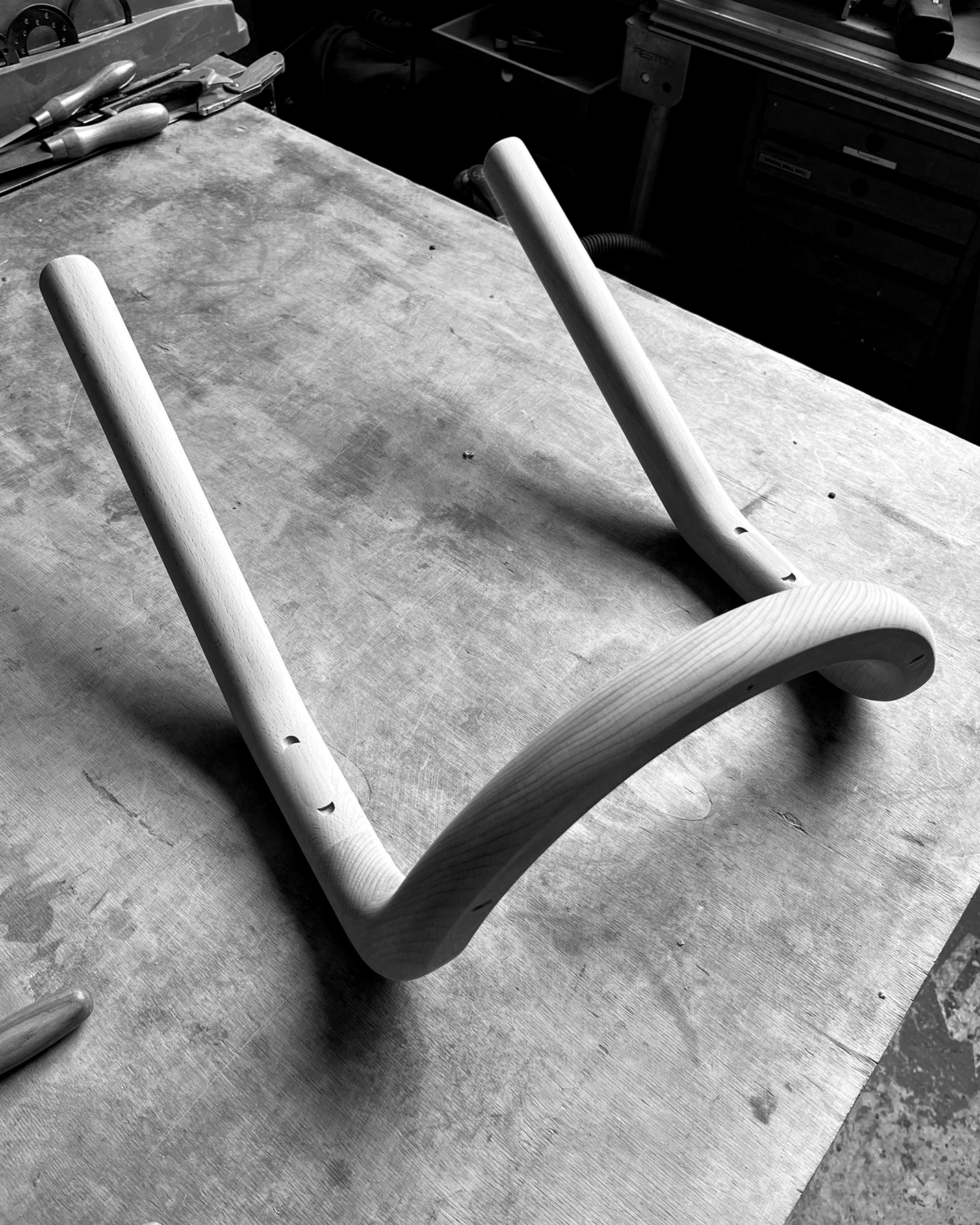 terna stool_leg.png