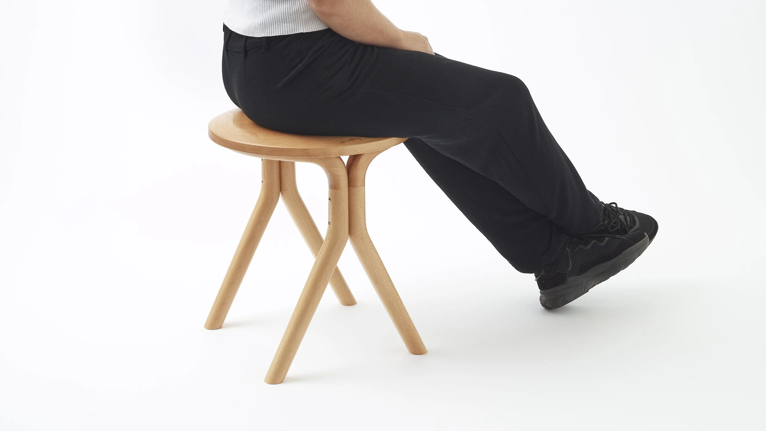 Terna_Stool_Sitting.jpg
