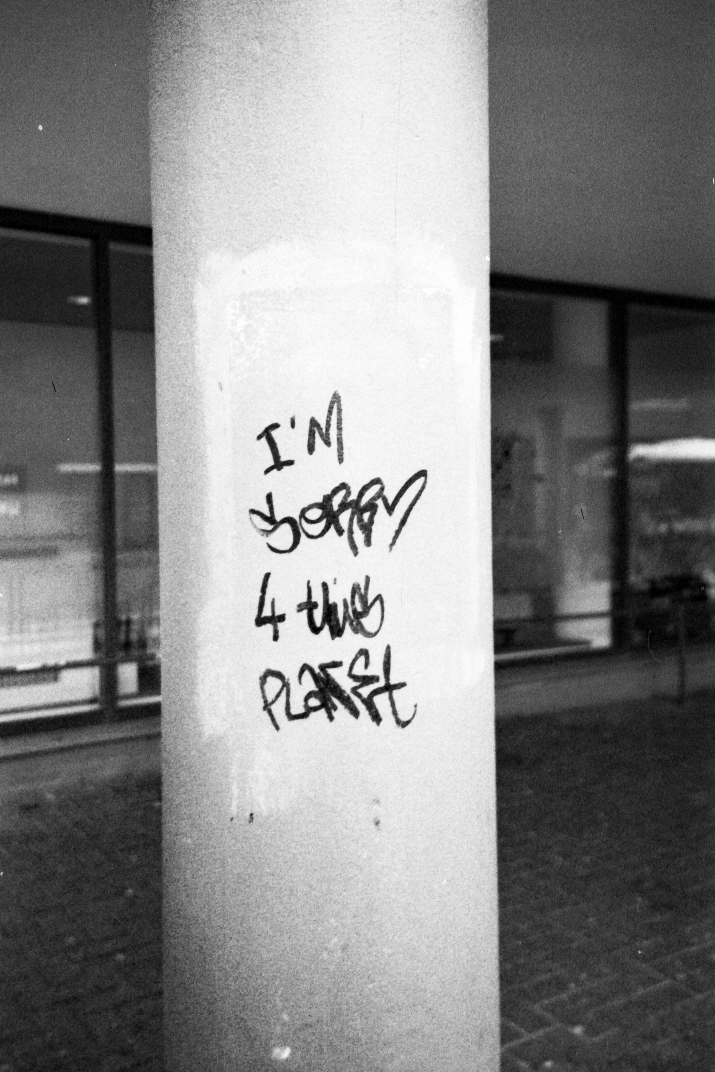 I'm sorry 4 this planet (2021)