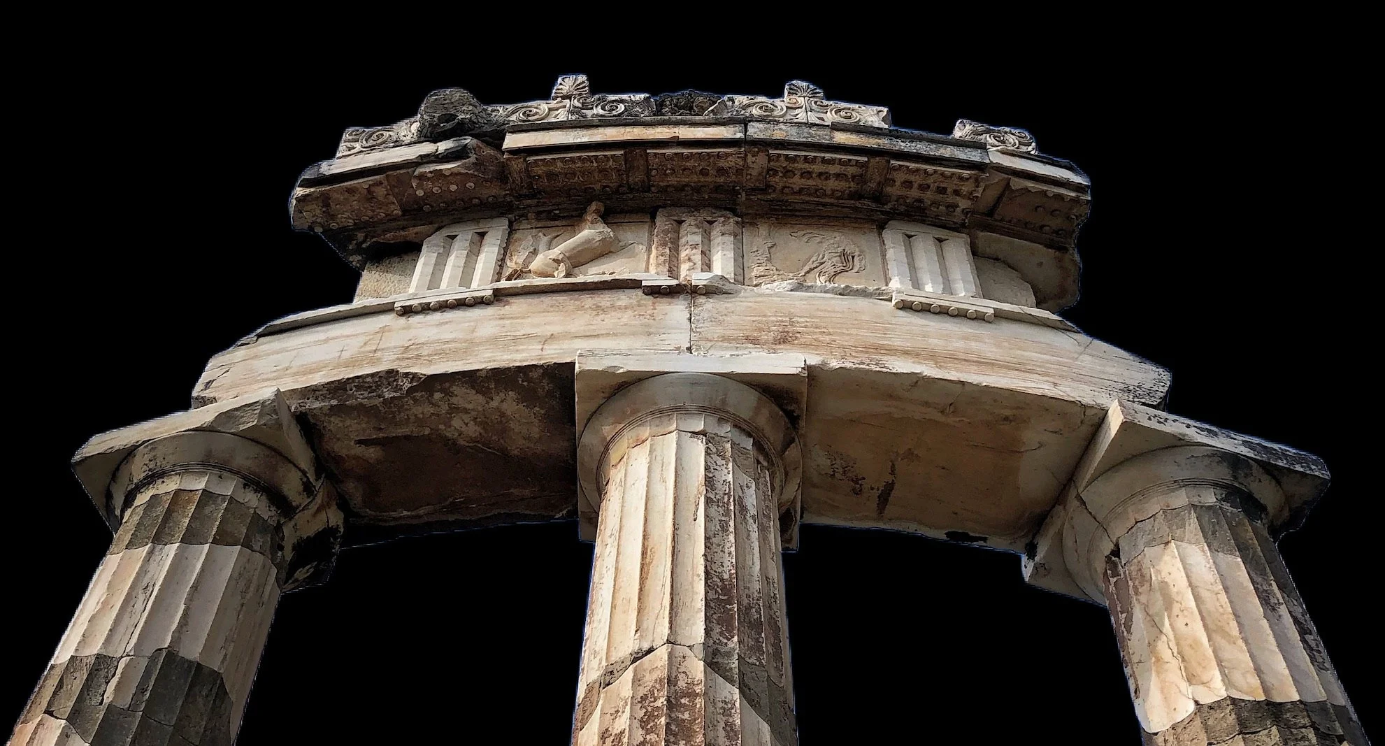 The Three Pillars of a Successful Career Transition: Clarity, Confidence, and Community