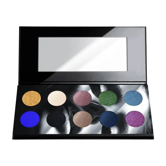 MERT &amp; MARCUS IN BEAUTY