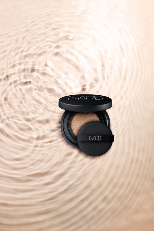 NARS: AQUA GLOW CUSHION FOUNDATION