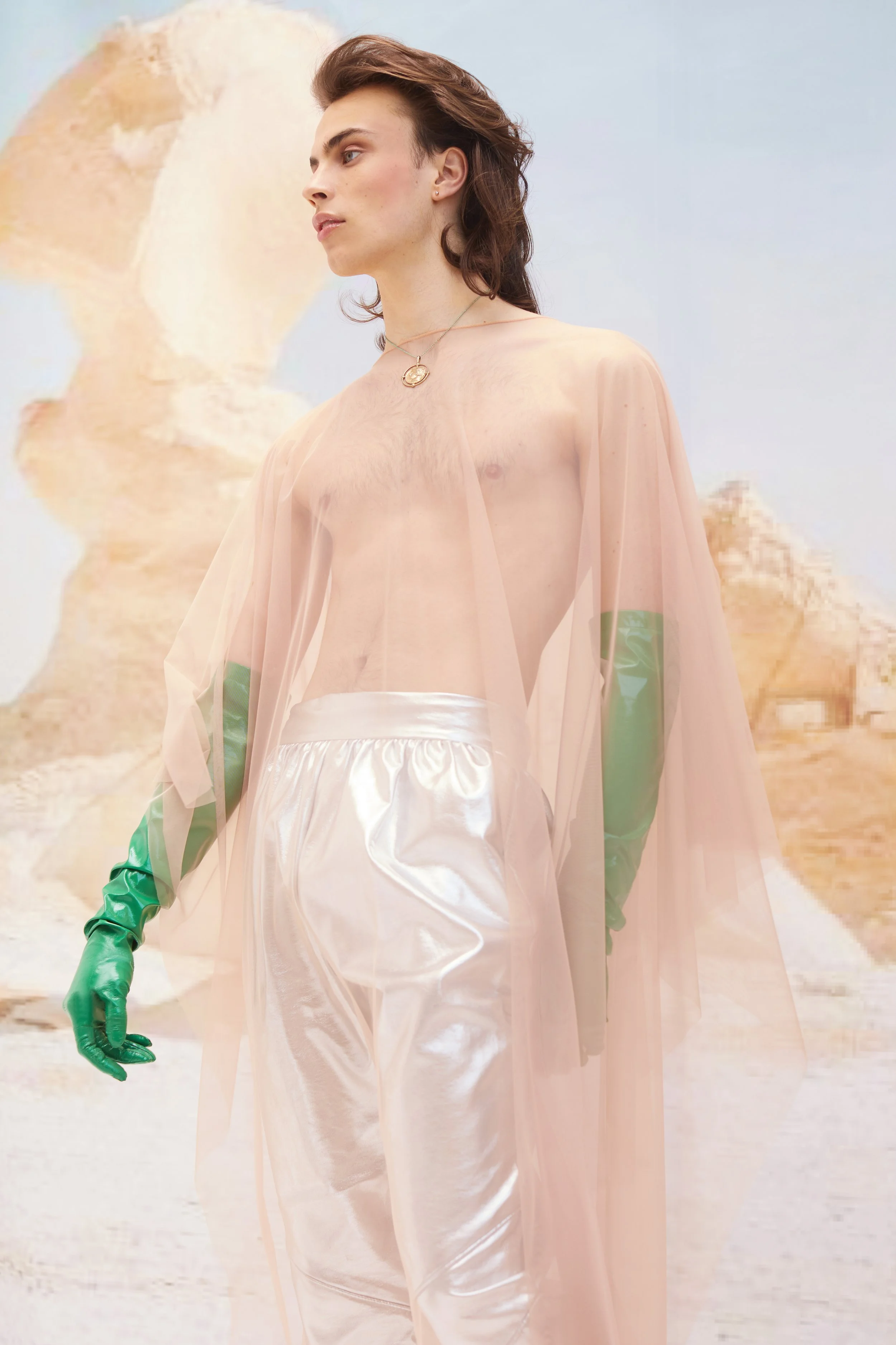 S P A C E  S A I N T