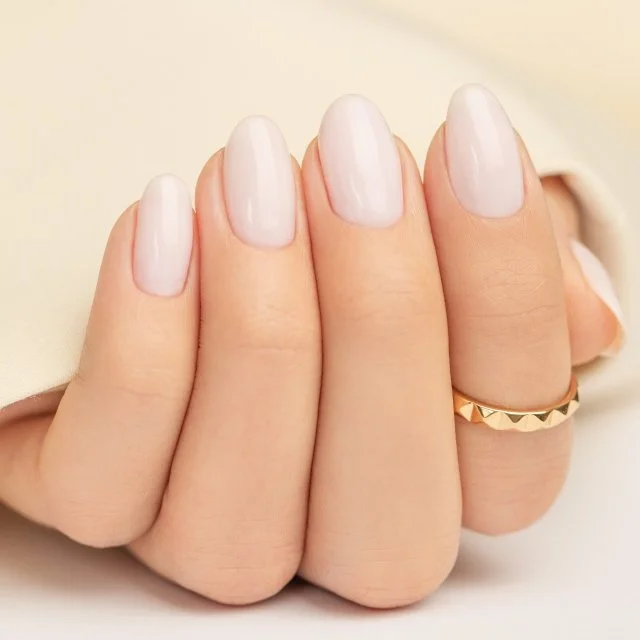 HEERLIJKE GLAZED DONUT NAILS