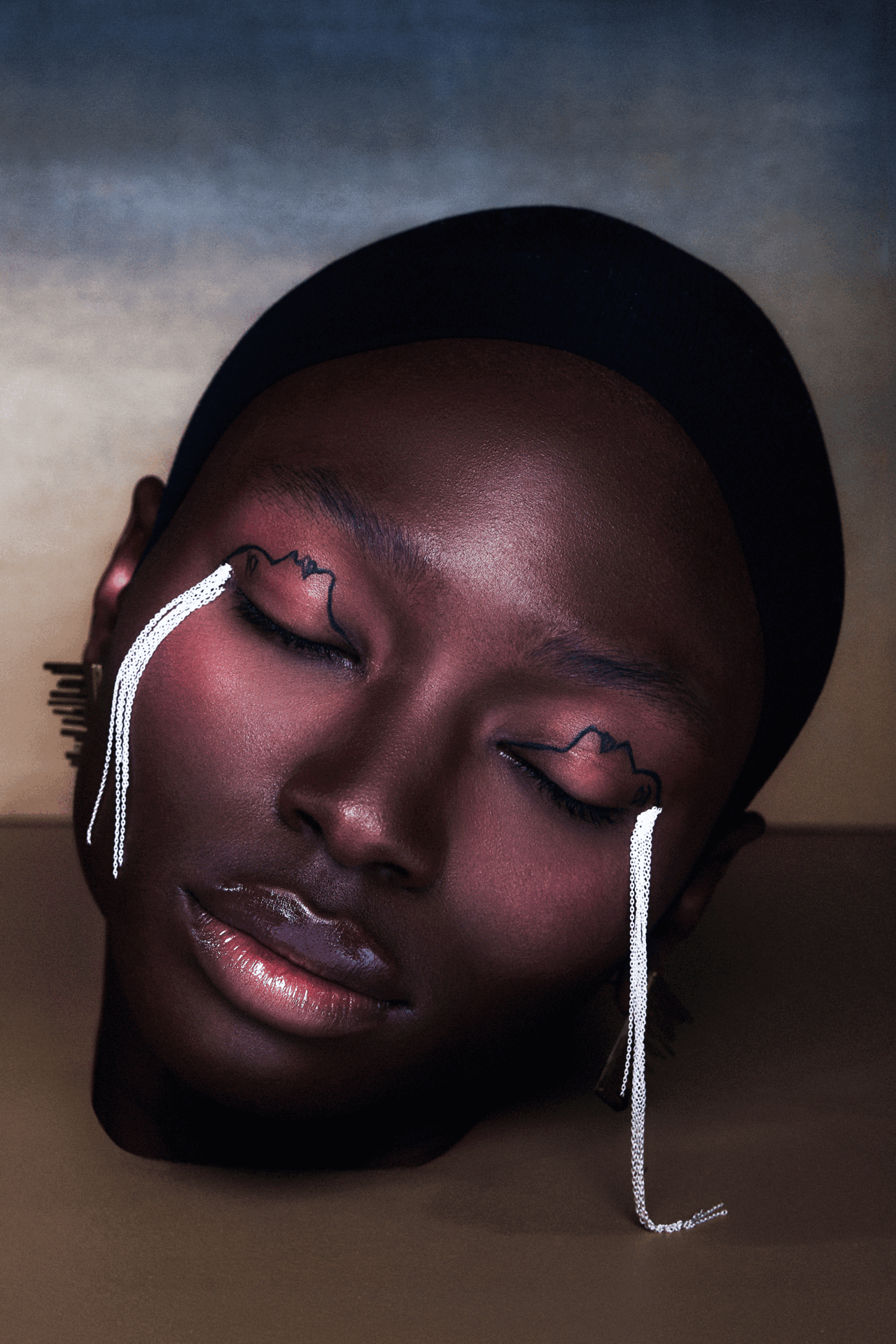 HOUSE OF ORANGE MAKEUP SCHOOL