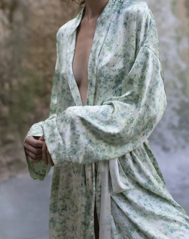 SOPHIE VAN NOTEN, JA FAM VAN, LANCEERT MODELABEL