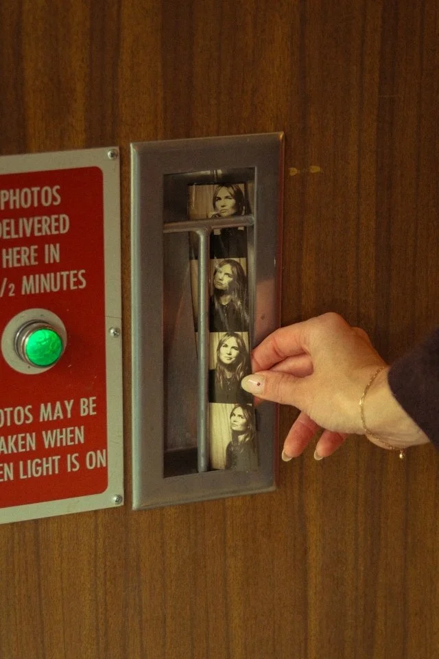 NU OPEN: BOOTHCLUB GARAGE AAN DE PRINSENGRACHT MET VINTAGE FOTOHOKJES