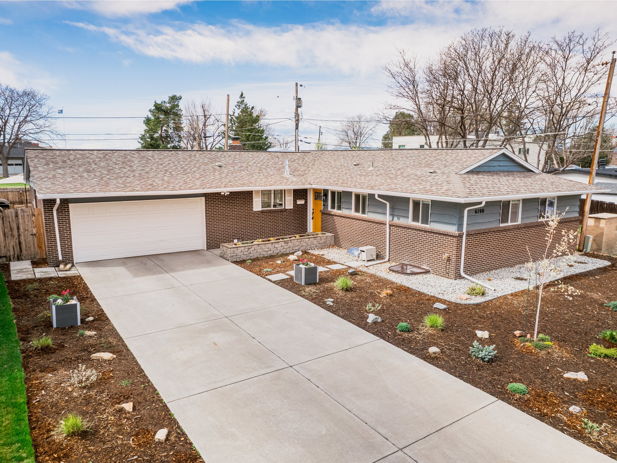 6780 E. Exposition Avenue — Carrie Sells Denver