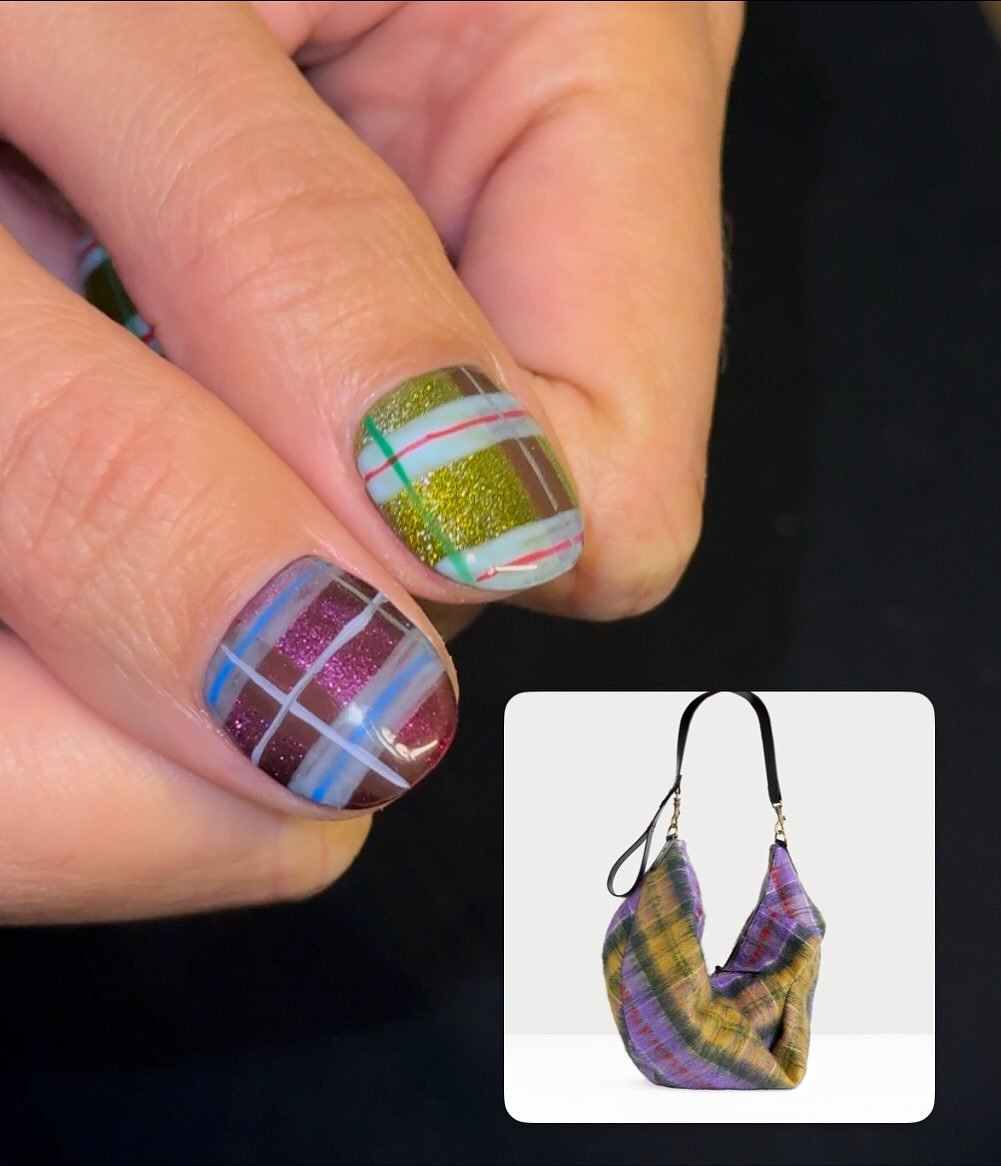 It&rsquo;s that time of year - Plaid Nails are back with a boom!! Here&rsquo;s some of my favourites from previous years✨💫