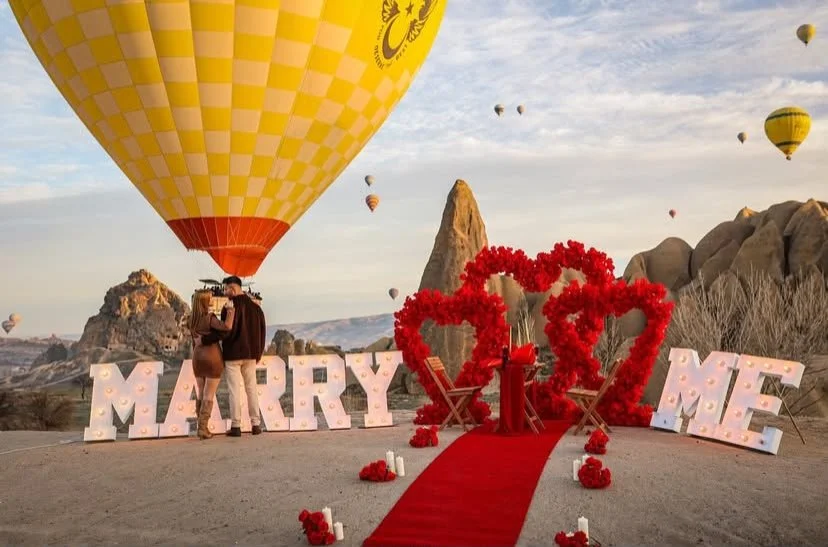 Cappadocia Sunrise Breakfast Under Hot Air Balloons