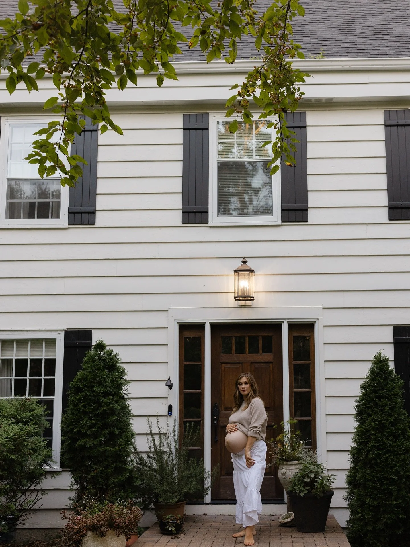September has been a busy month here at Ches Mar. 

Ches Mar is the house. Undone Studio is my business name. It can be confusing, but hopefully soon enough, you will see enough about both that it will feel clear. 

We had a wonderful and talented gr