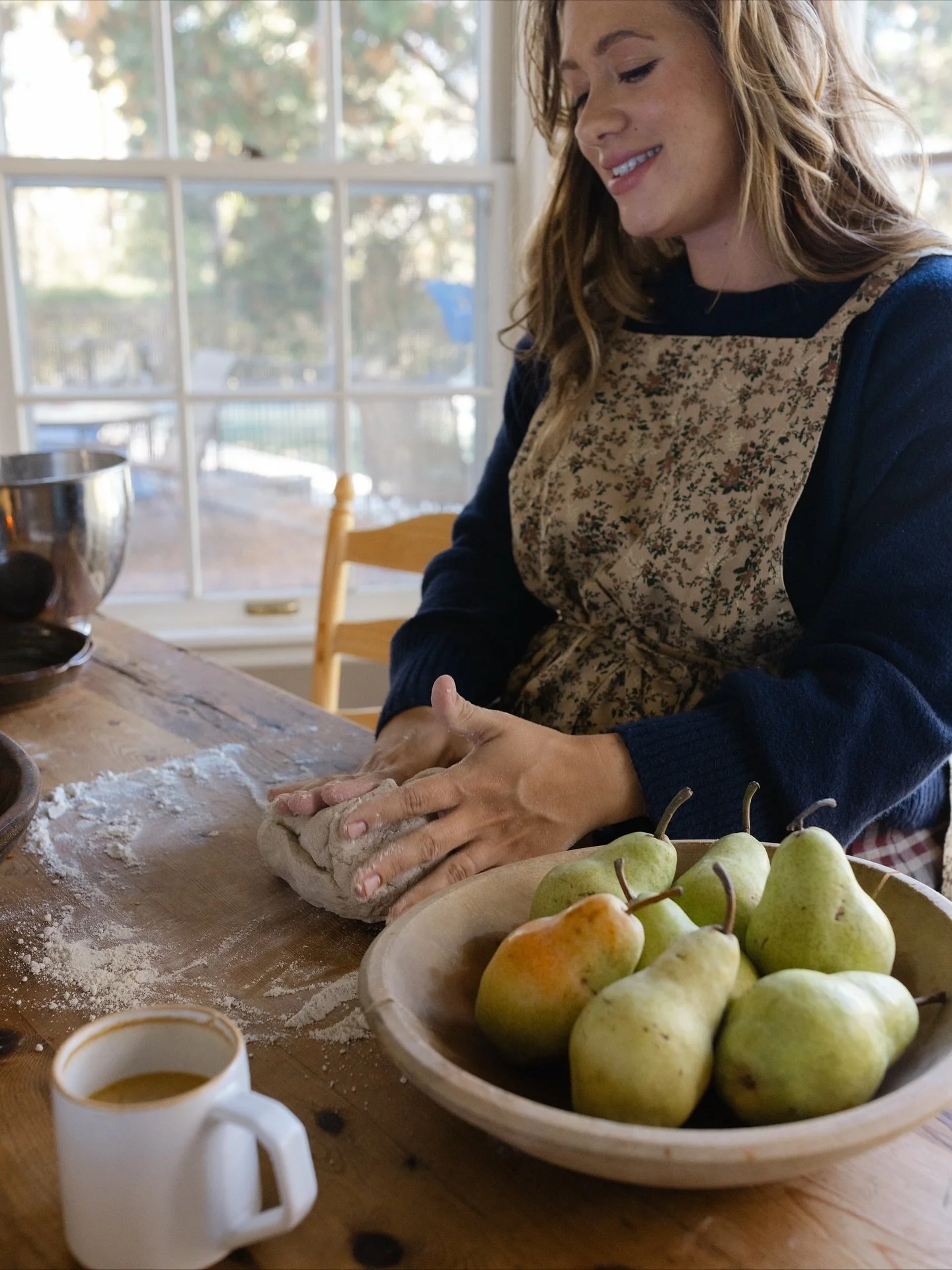 Hi! It&rsquo;s me, Alisa (pronounced Ah Lee Sah) the pregnant hostess with the mostess, the woman behind Cafe Undone. I&rsquo;m excited to see you all on Saturday from 10-4 ☕️

A little bit about me, in case you&rsquo;re new!
- I&rsquo;m a Cancer sun