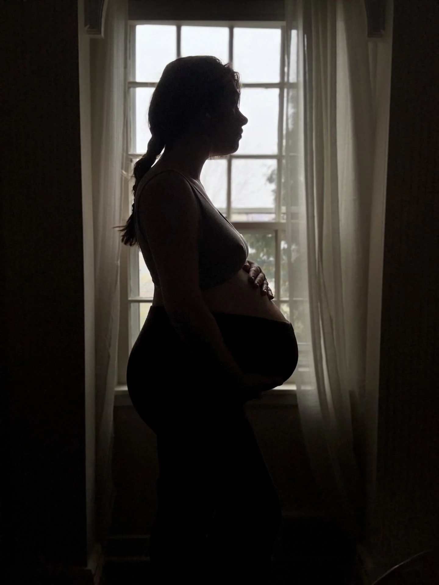 currently editing maternity photos for a dear friend who is due at nearly the same time that baby girl and I are due. here&rsquo;s a quick self-portrait so my sweet girl can show up here too. 

can&rsquo;t wait to share the images of @shannelmtz &amp