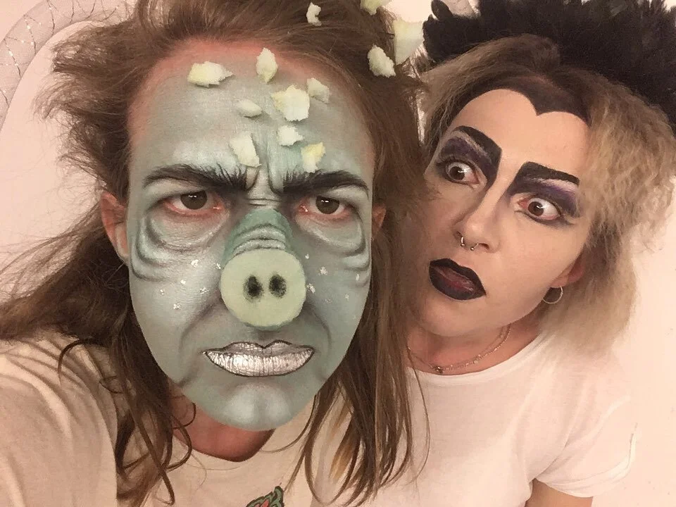 first time trying &quot;impro make-up&quot; with a perfect model⠀⠀⠀⠀⠀⠀⠀⠀⠀⠀⠀⠀⠀⠀⠀⠀⠀⠀⠀⠀⠀⠀⠀⠀⠀⠀⠀⠀⠀⠀⠀⠀⠀
&quot;Au&szlig;eriridischer&quot; made by me⠀⠀⠀⠀⠀⠀⠀⠀⠀⠀⠀⠀⠀⠀⠀⠀
&quot;Hexe&quot; made by @bass_sultan_hingst .
.
.
.
.
#impro #theater #staatstheaterdarmst