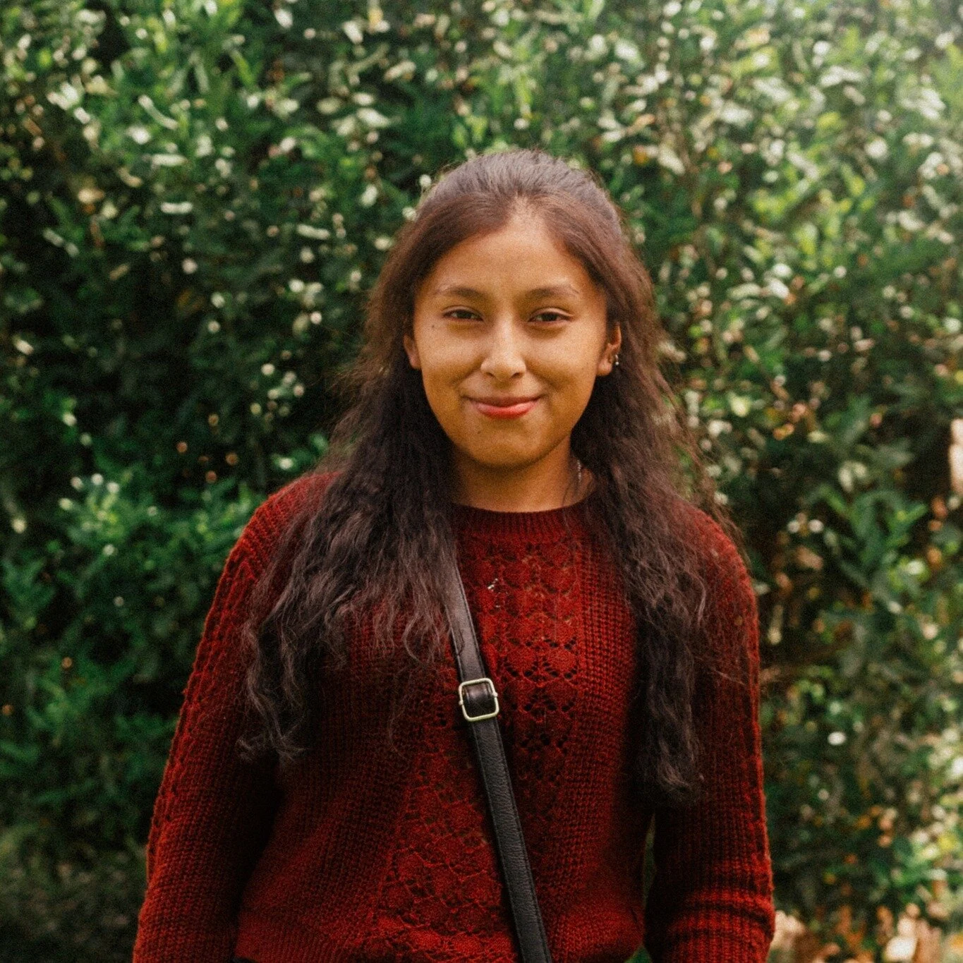 Another English episode coming this week! Meet Yulisa Chambi, a 21 year old coffee producer and business student. She's spend the last 4 years growing coffee from seed to soldier to flowering plant, and got to export her very first harvest last year,