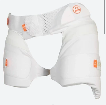 thigh pads