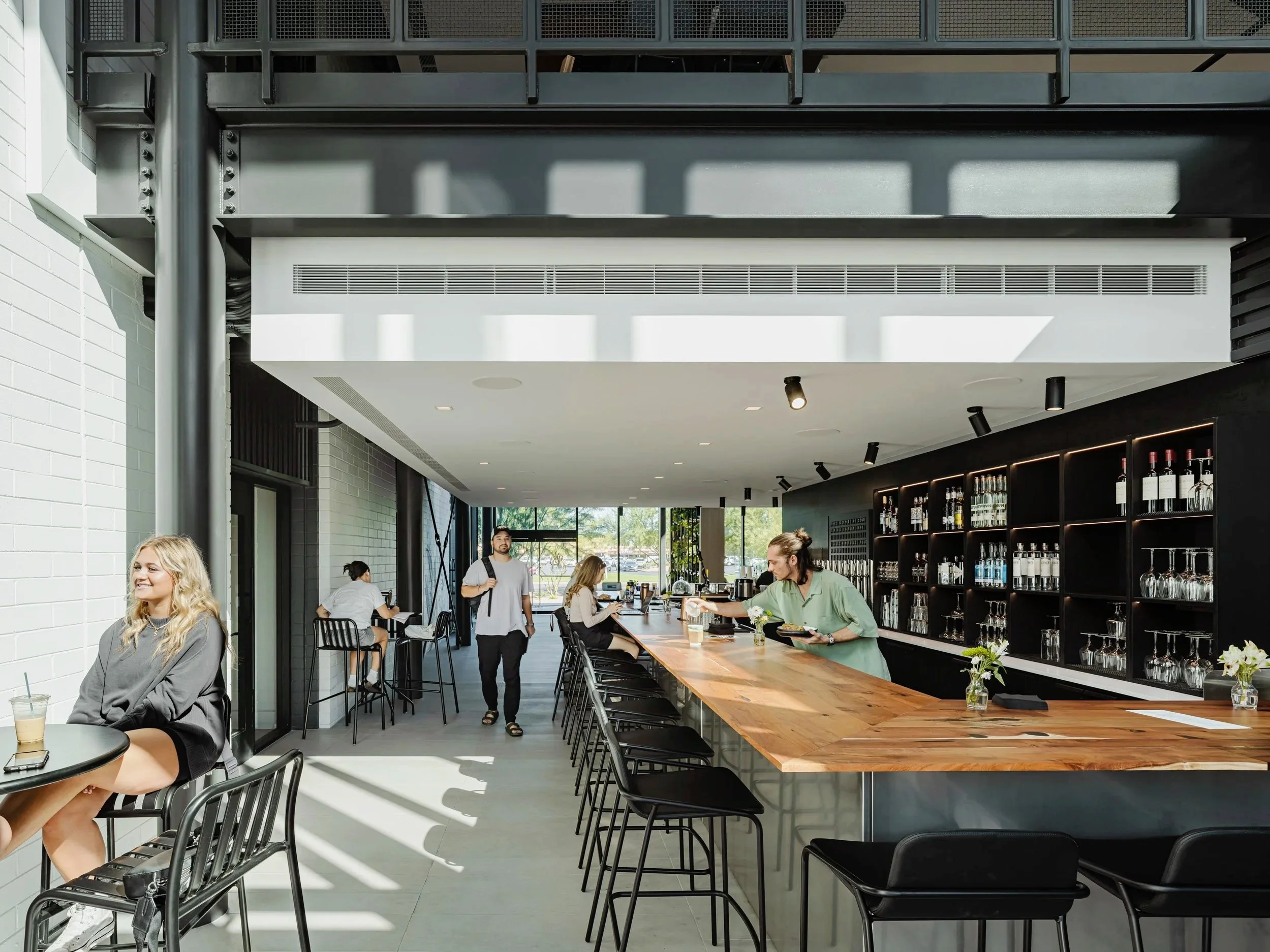 035+Provision+Uptown+-+rear+bar+with+people+WEB.jpg