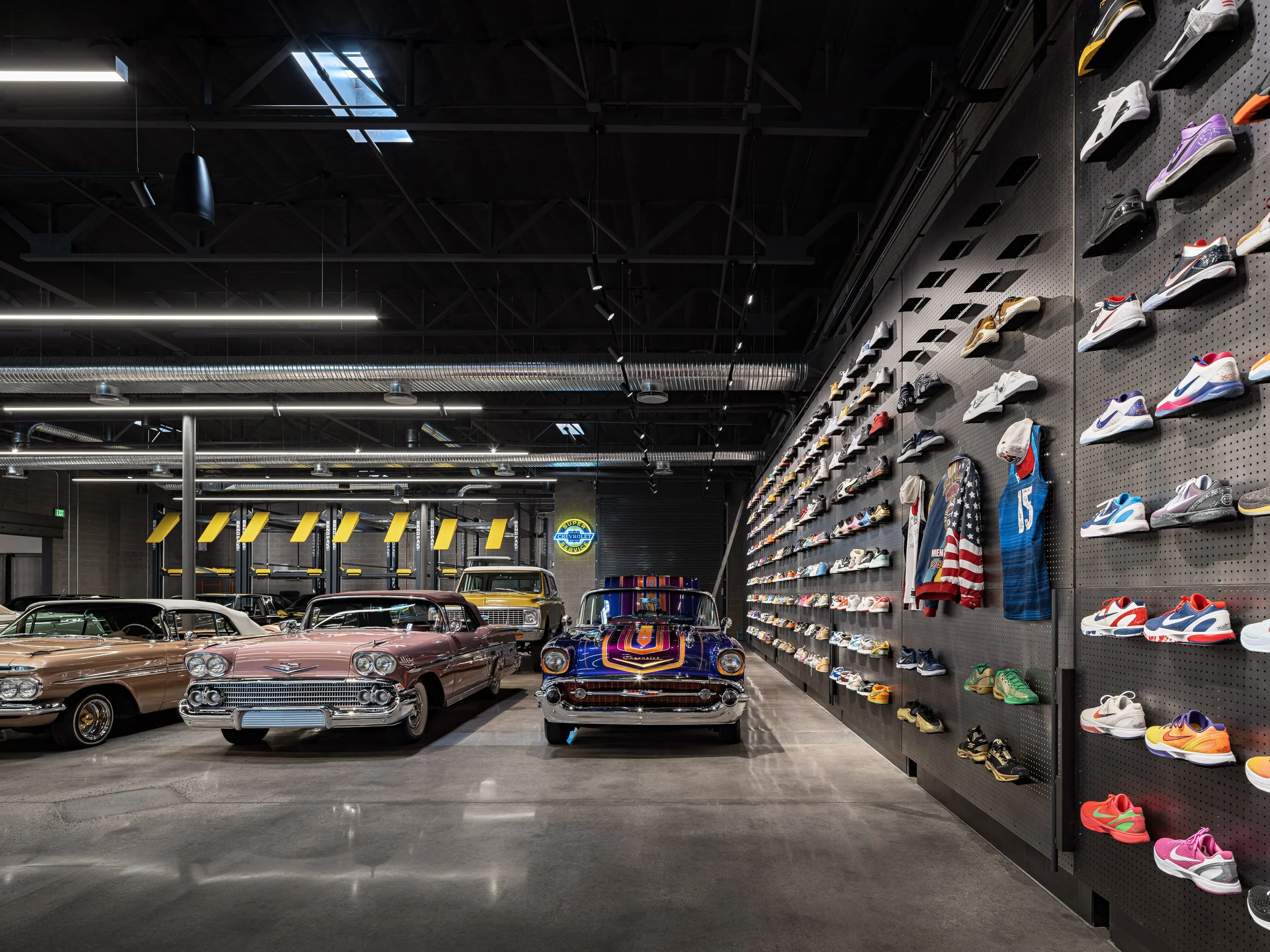 JR42 debartolo - Booker 1822-1 WEB.jpg