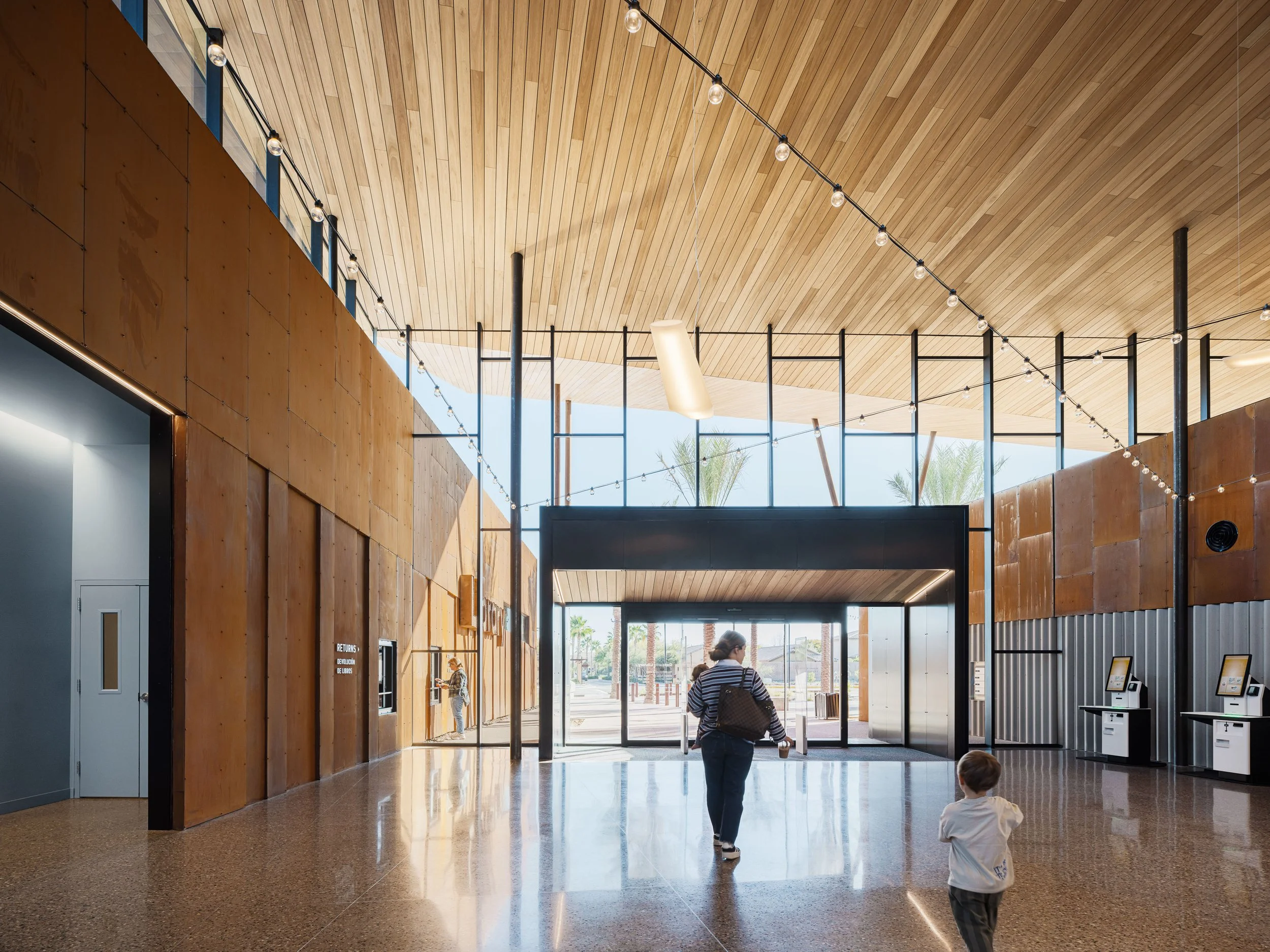 JR08 Richard Kennedy Architects - Gateway Library 5858 WEB.jpg