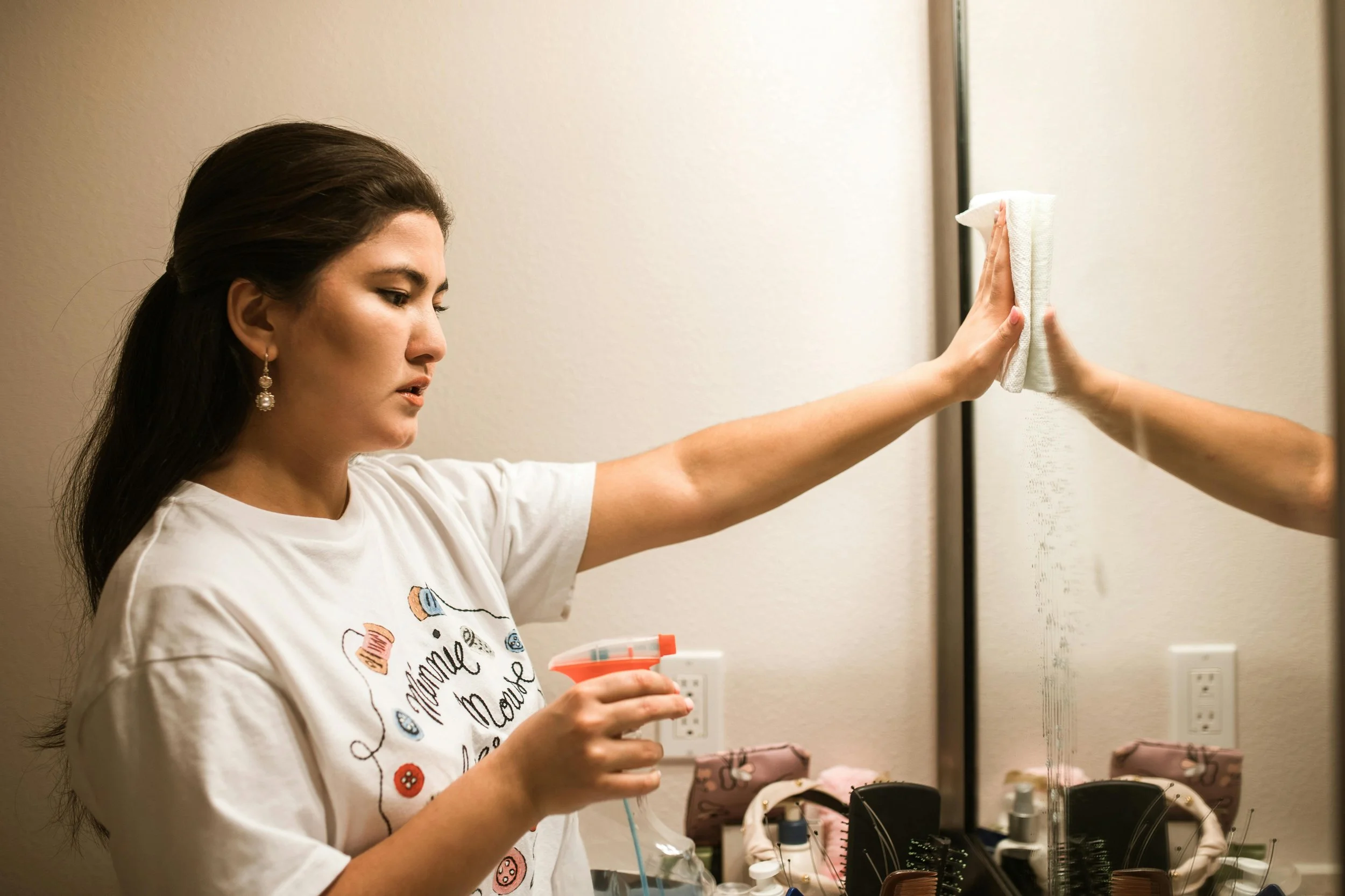 How to Clean with ADHD: Therapist-Approved Hacks for a Calmer Home