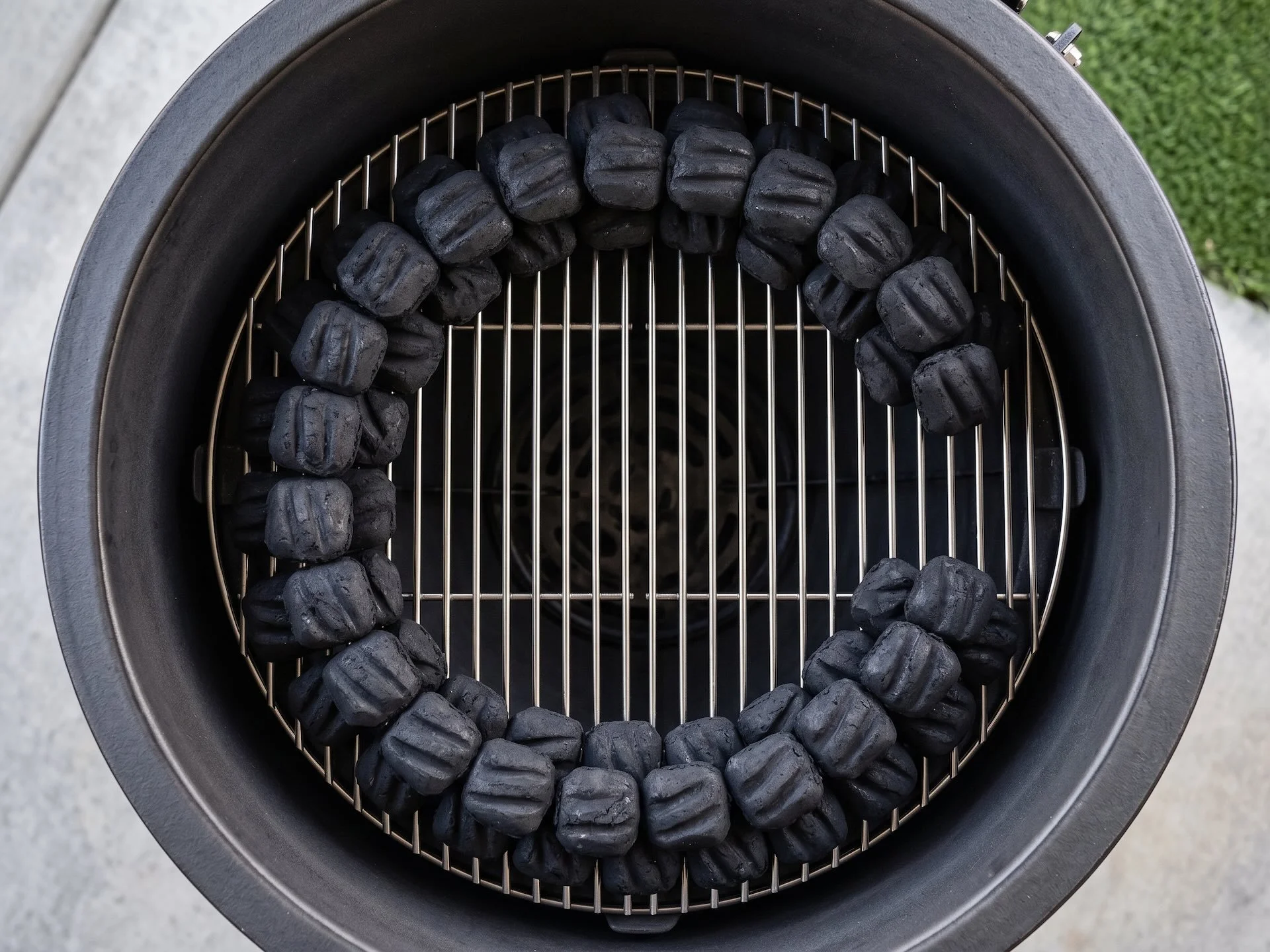 Charcoal snake arrangement pattern