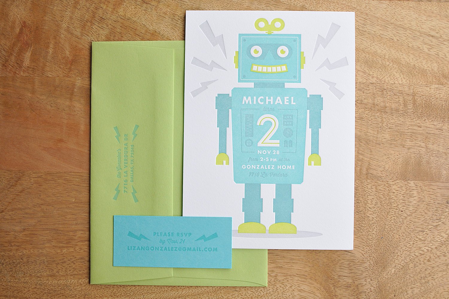 Letterpress-Robot-Boys-Birthday-Invitaiton-2.jpg